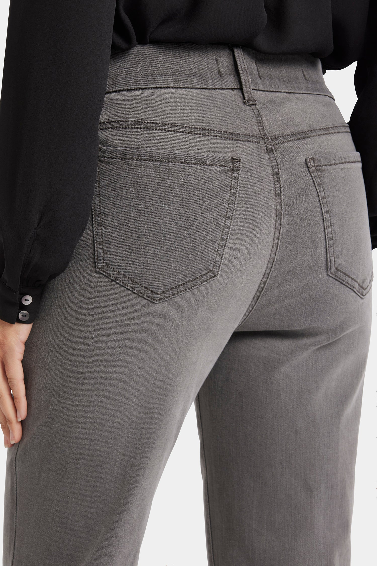 5930-waist-match-marilyn-straight-jeans-highlands-1.webp