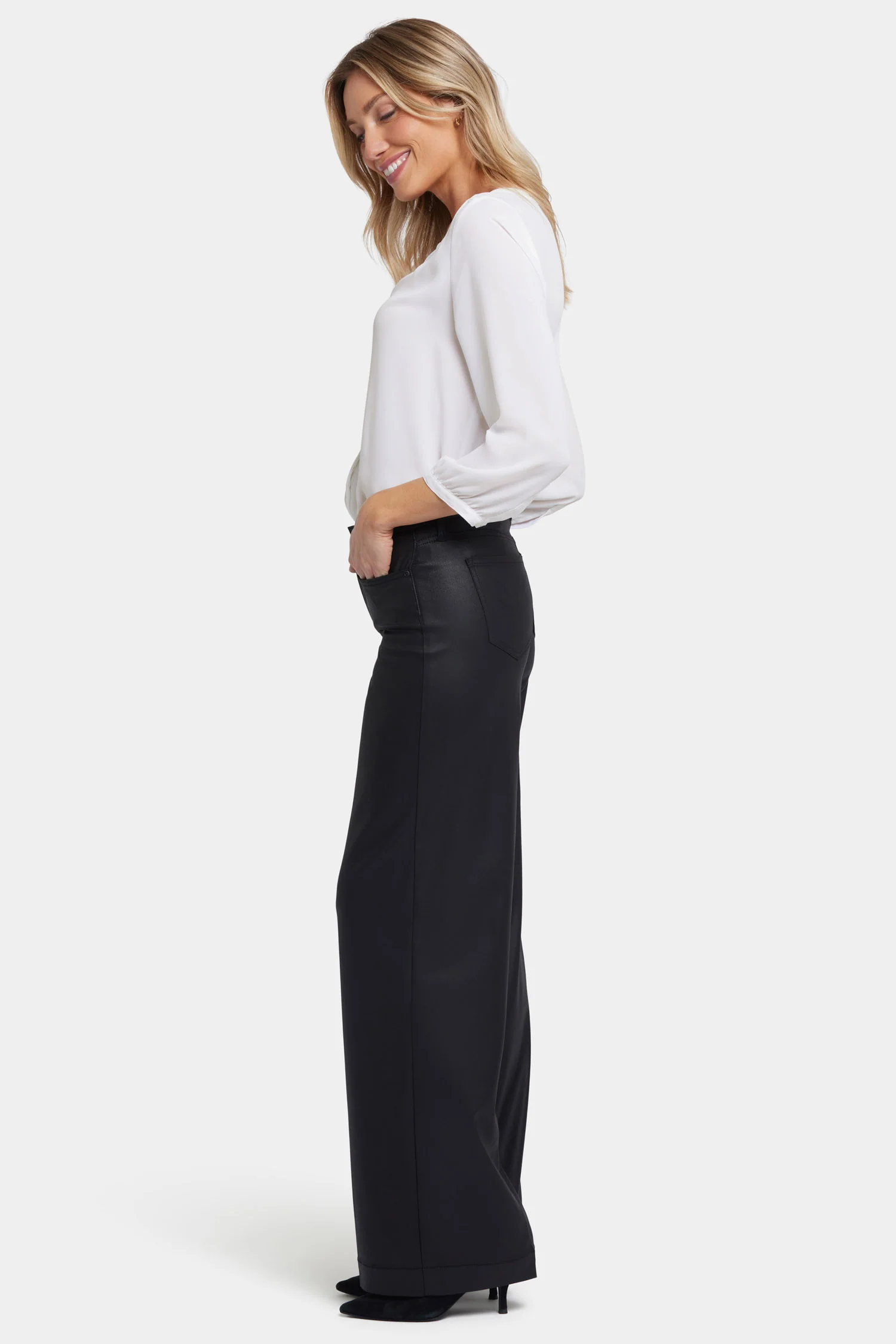 6088-coated-teresa-wide-leg-jeans-black-coated-1.webp