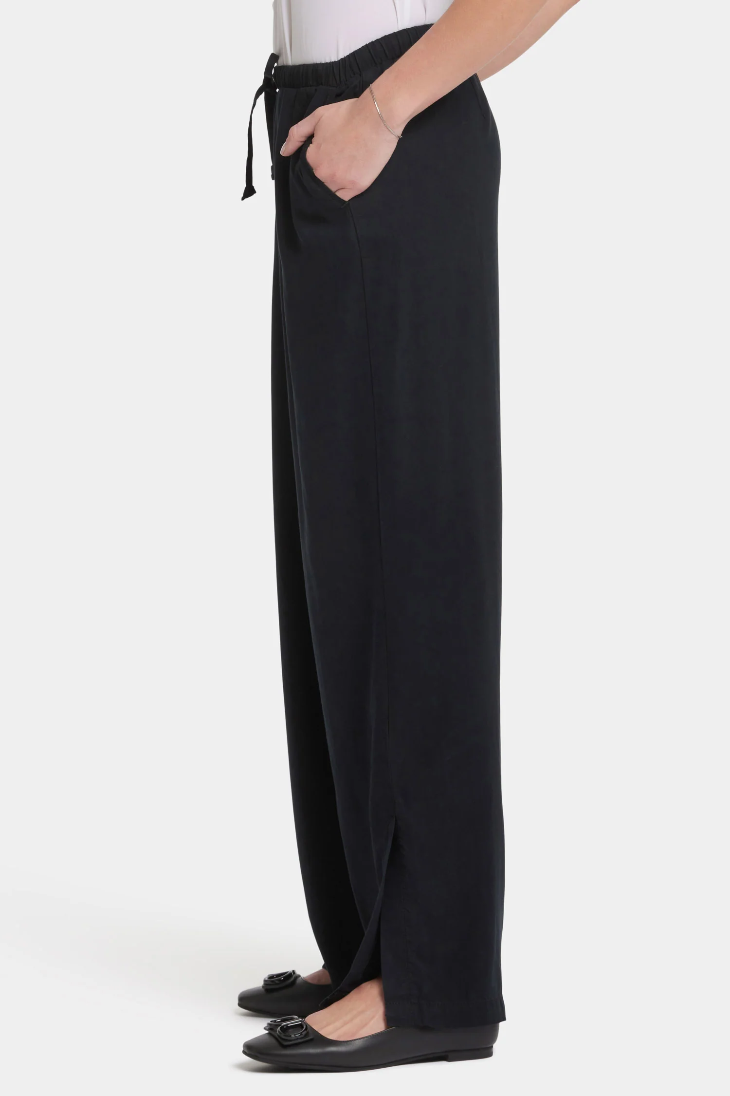 6434-jayne-wide-leg-pull-on-pants-overdye-black-1.webp