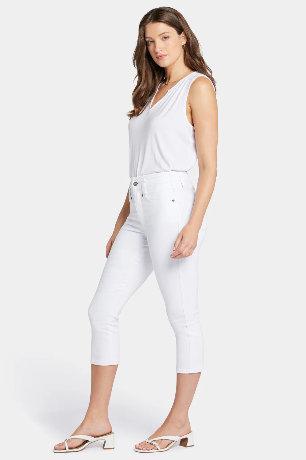 6632-ami-skinny-capri-jeans-optic-white-1.webp