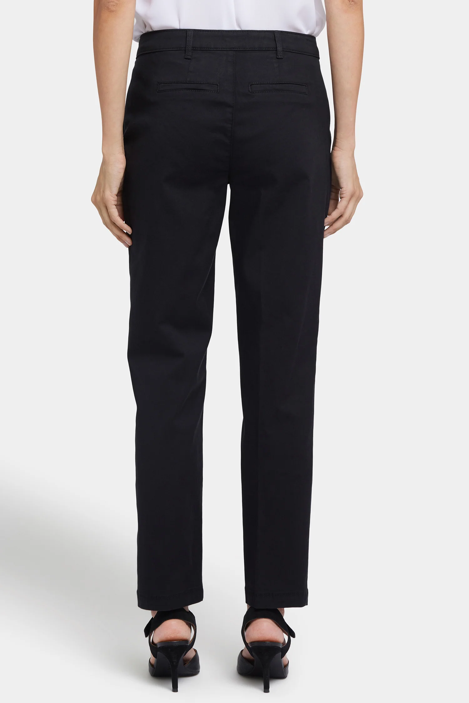 6735-sadie-slim-pants-black-1.webp