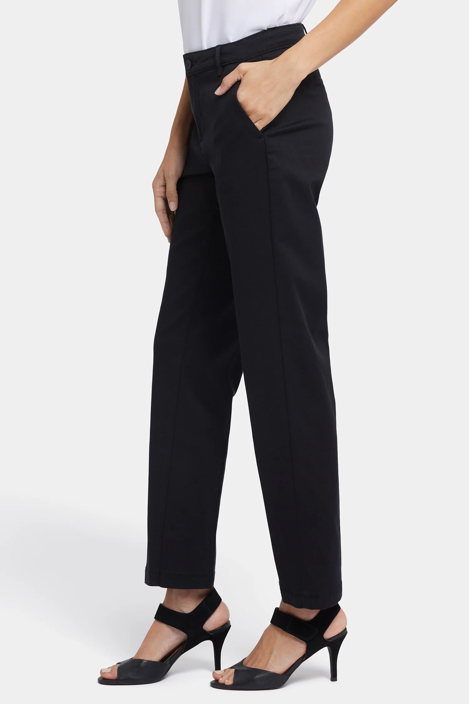 6735-sadie-slim-pants-black-1.webp