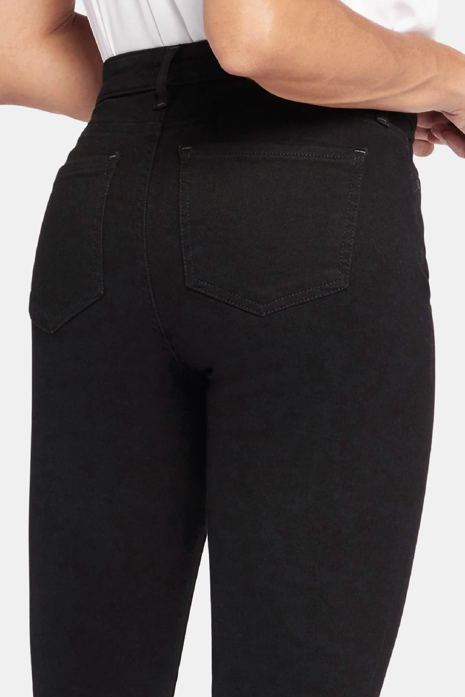 676-sheri-slim-jeans-black-1.webp
