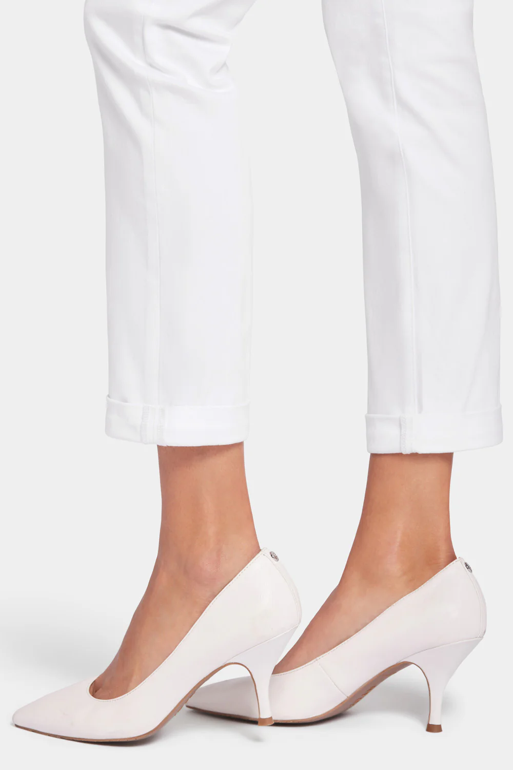 6815-sheri-slim-ankle-jeans-optic-white-1.webp