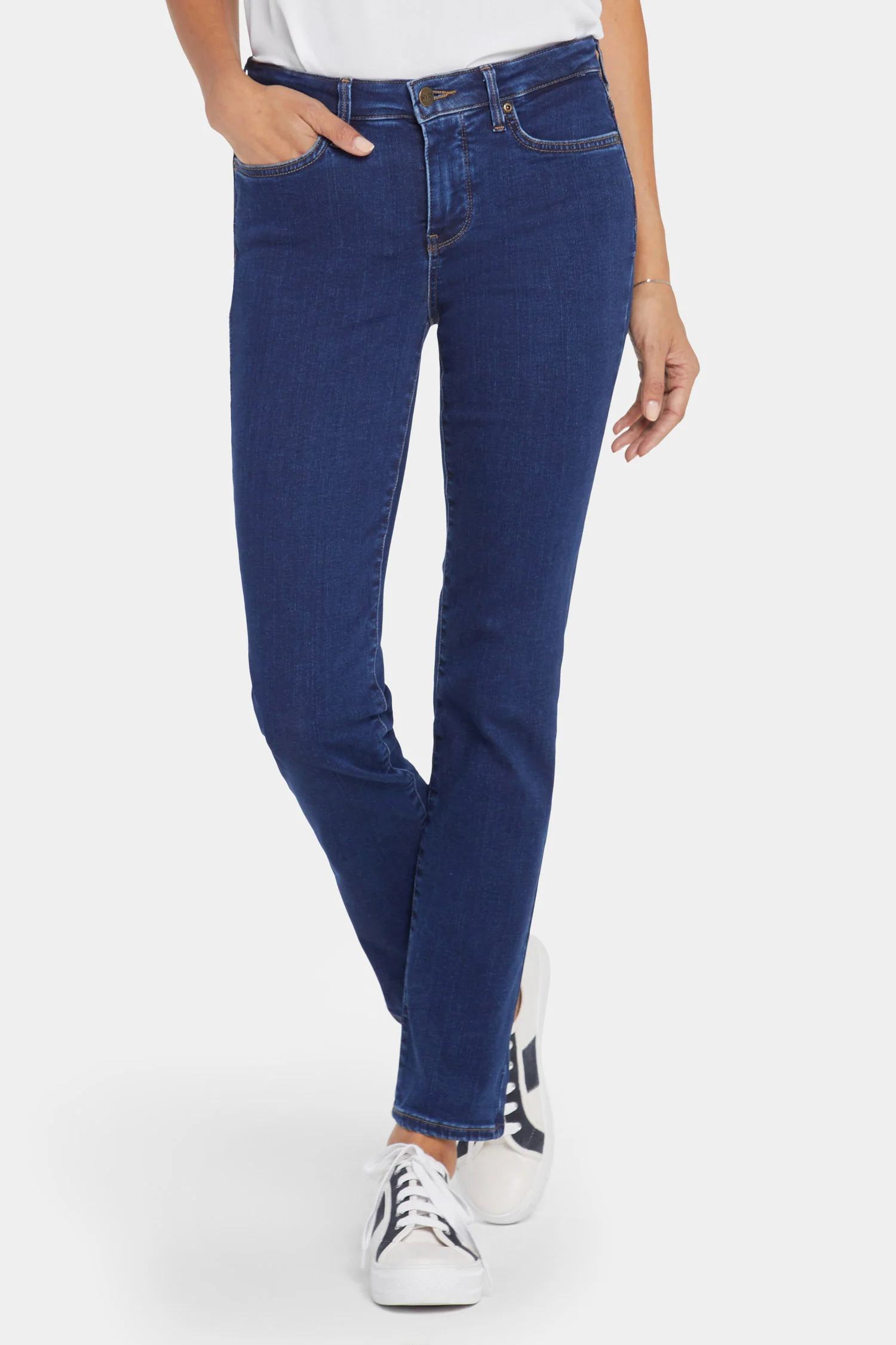 688-sheri-slim-jeans-quinn-1.webp