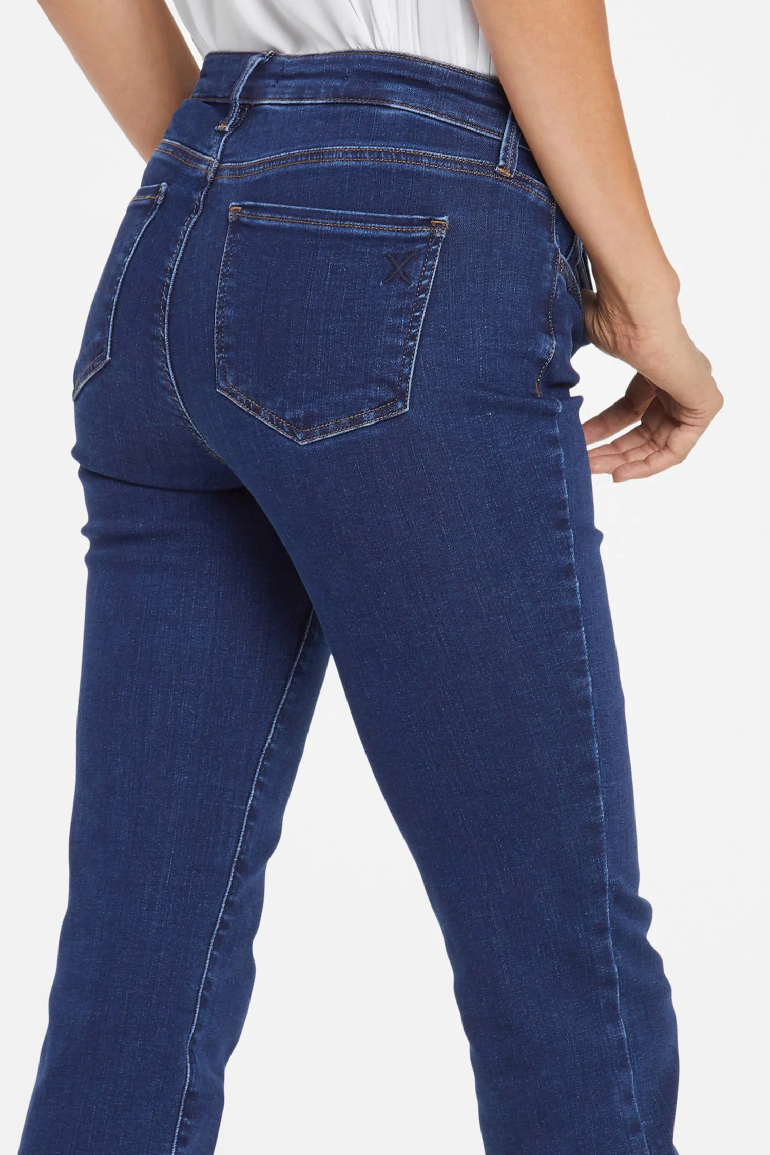688-sheri-slim-jeans-quinn-1.webp
