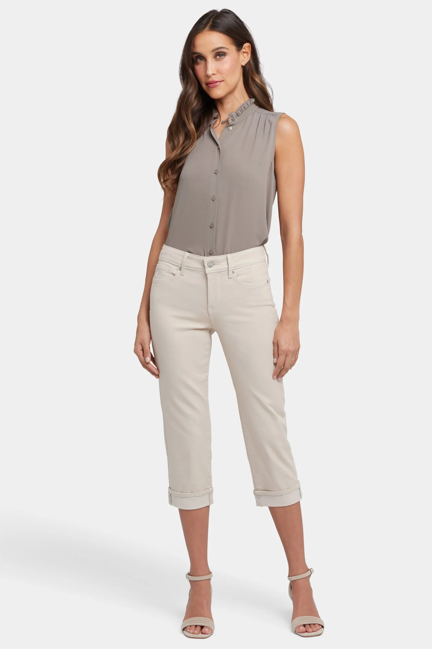 7108-marilyn-straight-crop-jeans-feather-1.webp