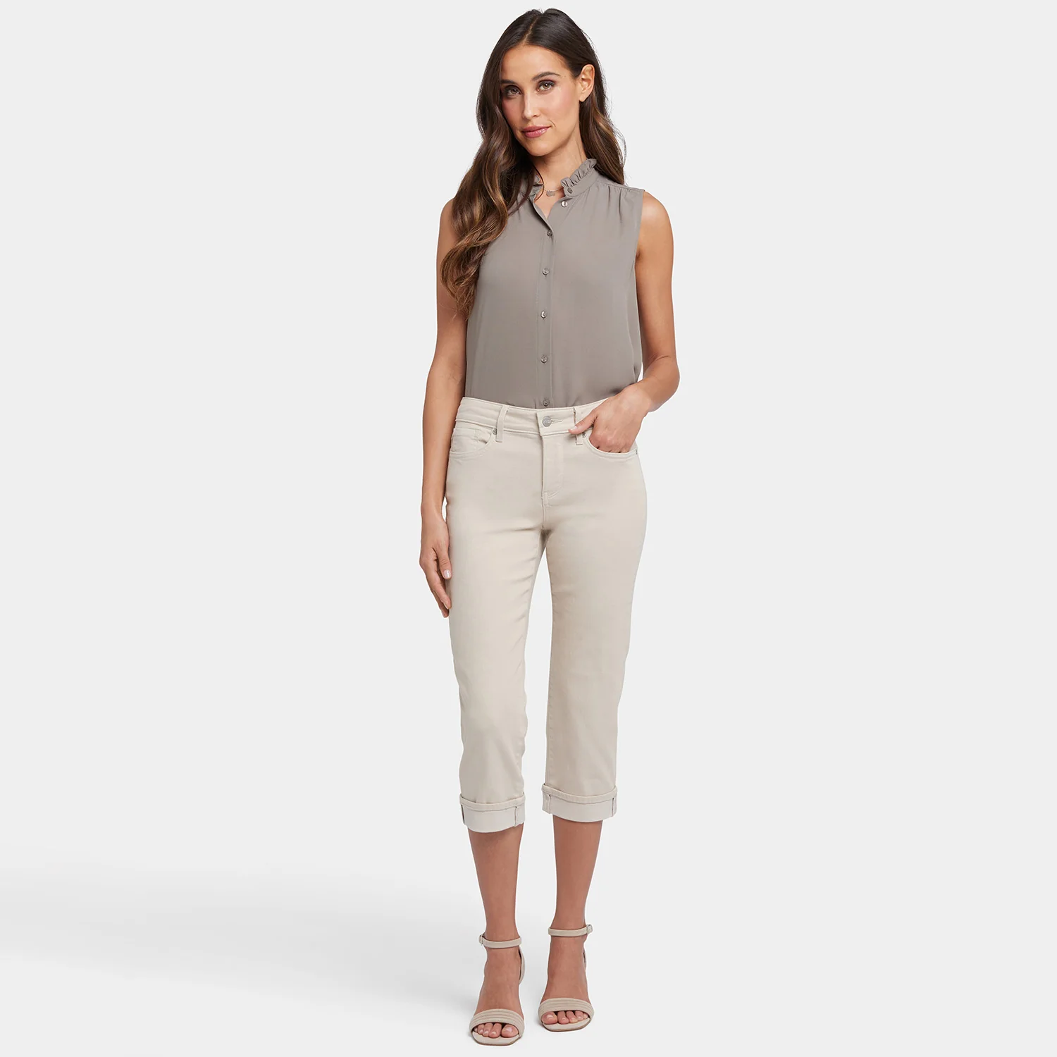 7108-marilyn-straight-crop-jeans-feather-1.webp