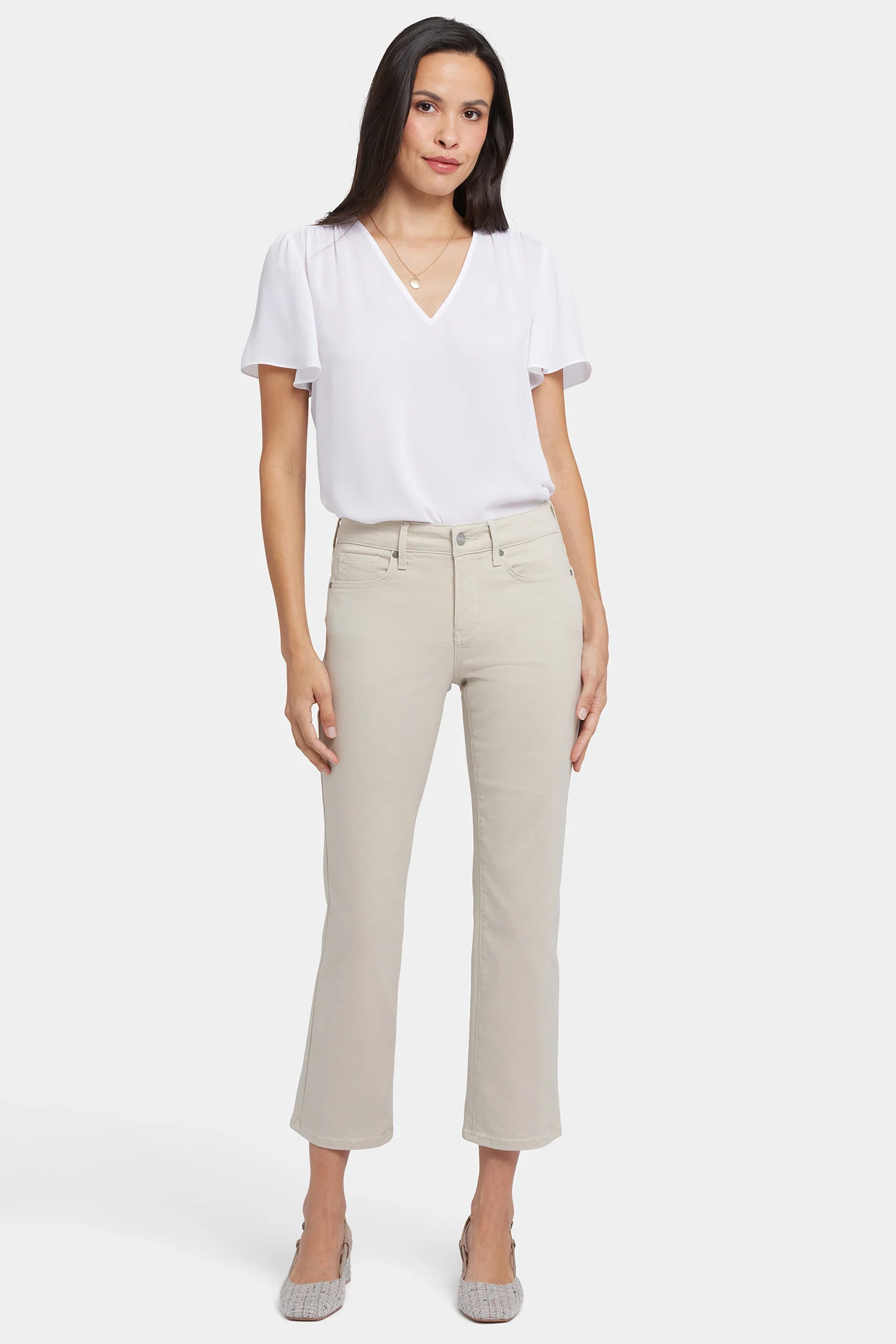7237-marilyn-straight-ankle-jeans-feather-1.webp