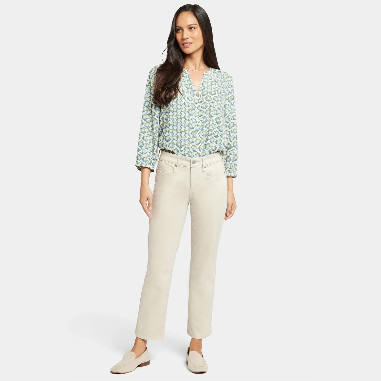 7237-marilyn-straight-ankle-jeans-feather-1.webp