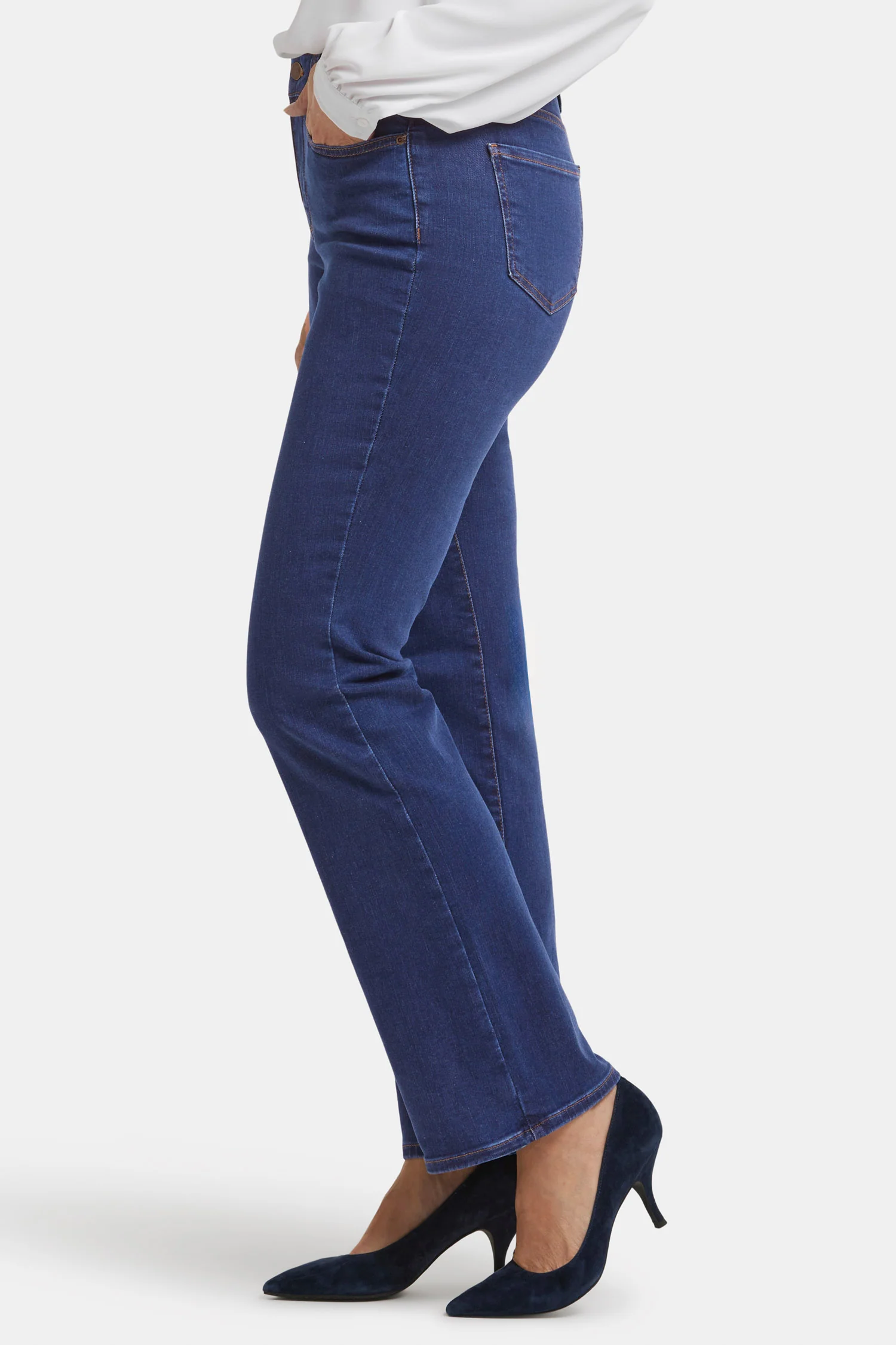 73-blake-slim-flared-jeans-quinn-1.webp