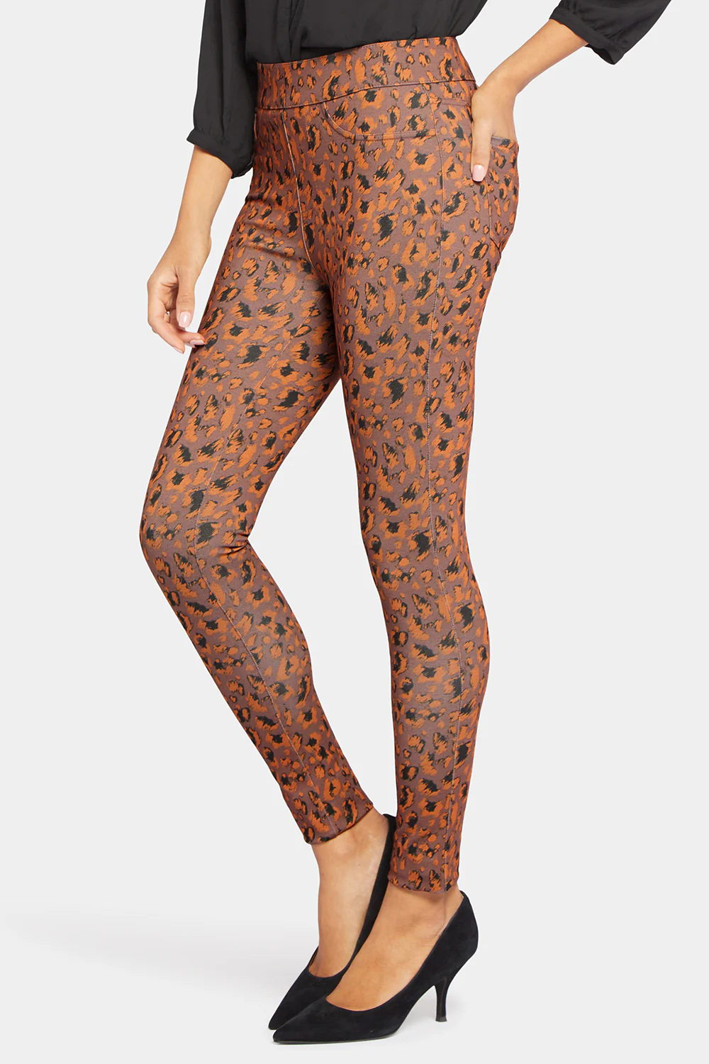 7316-modern-legging-pants-caramel-cat-1.webp