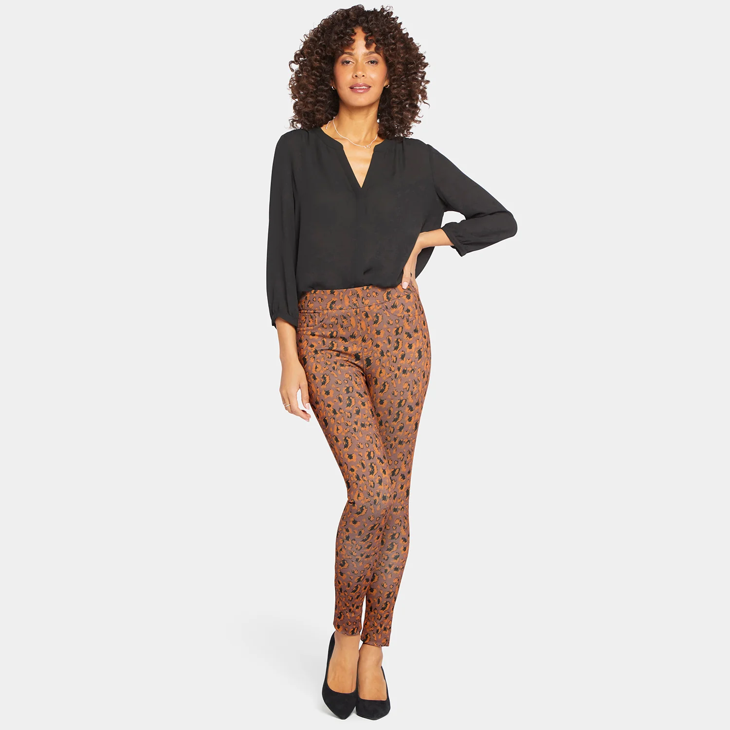 7316-modern-legging-pants-caramel-cat-1.webp