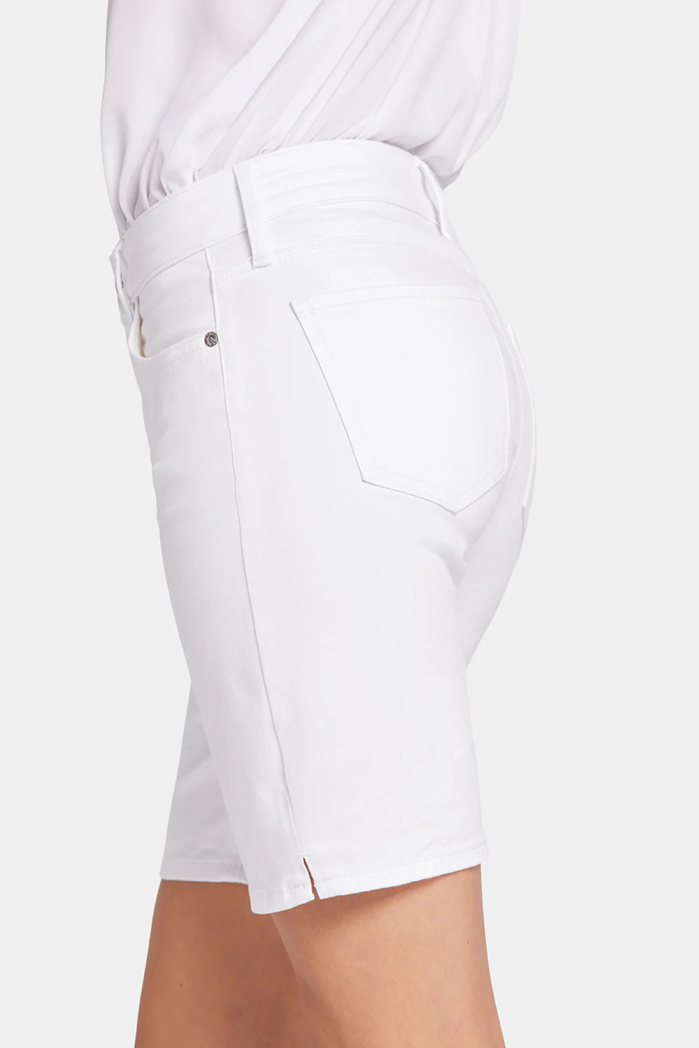 7324-ella-denim-shorts-optic-white-1.webp