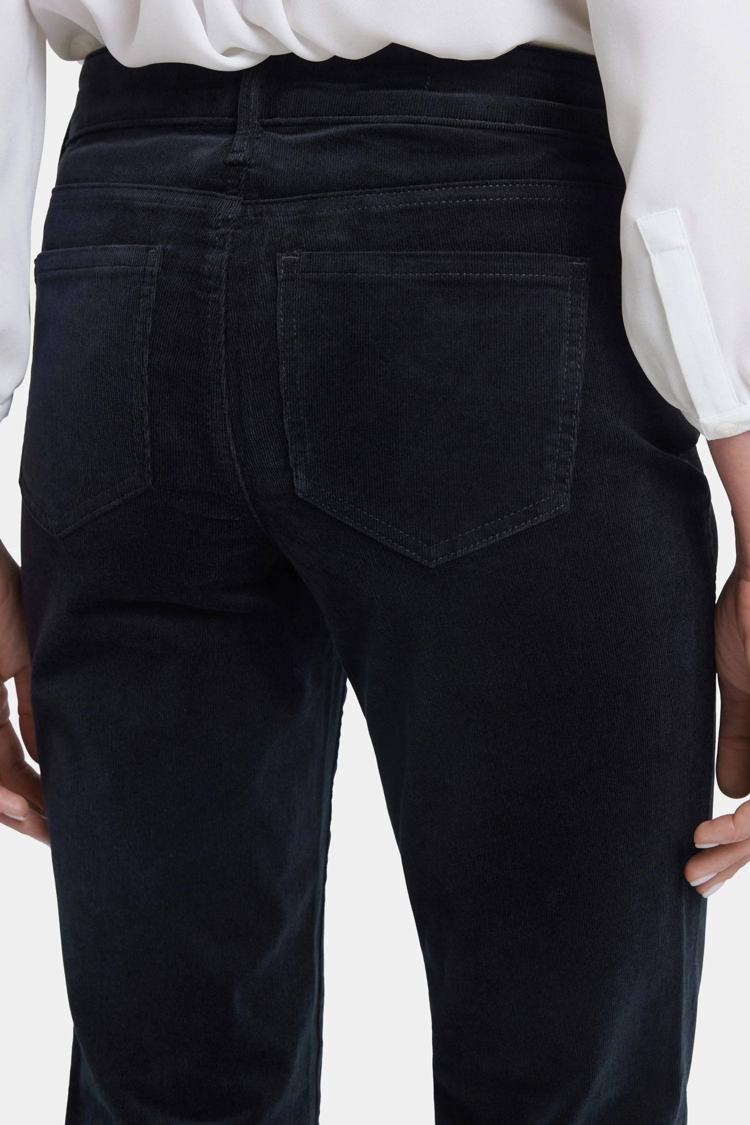 7360-marilyn-straight-pants-black-1.webp