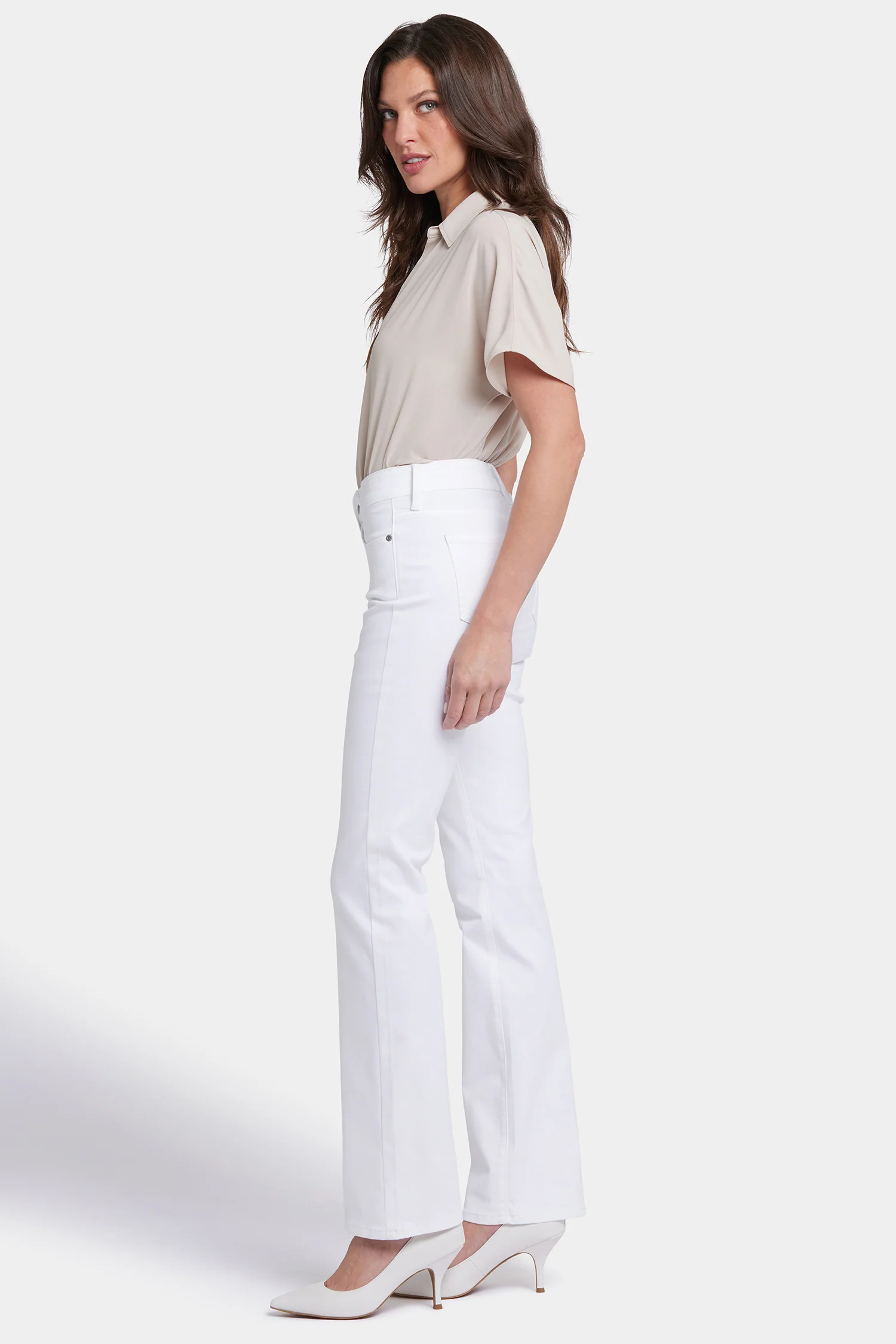 7408-barbara-bootcut-jeans-optic-white-1.webp