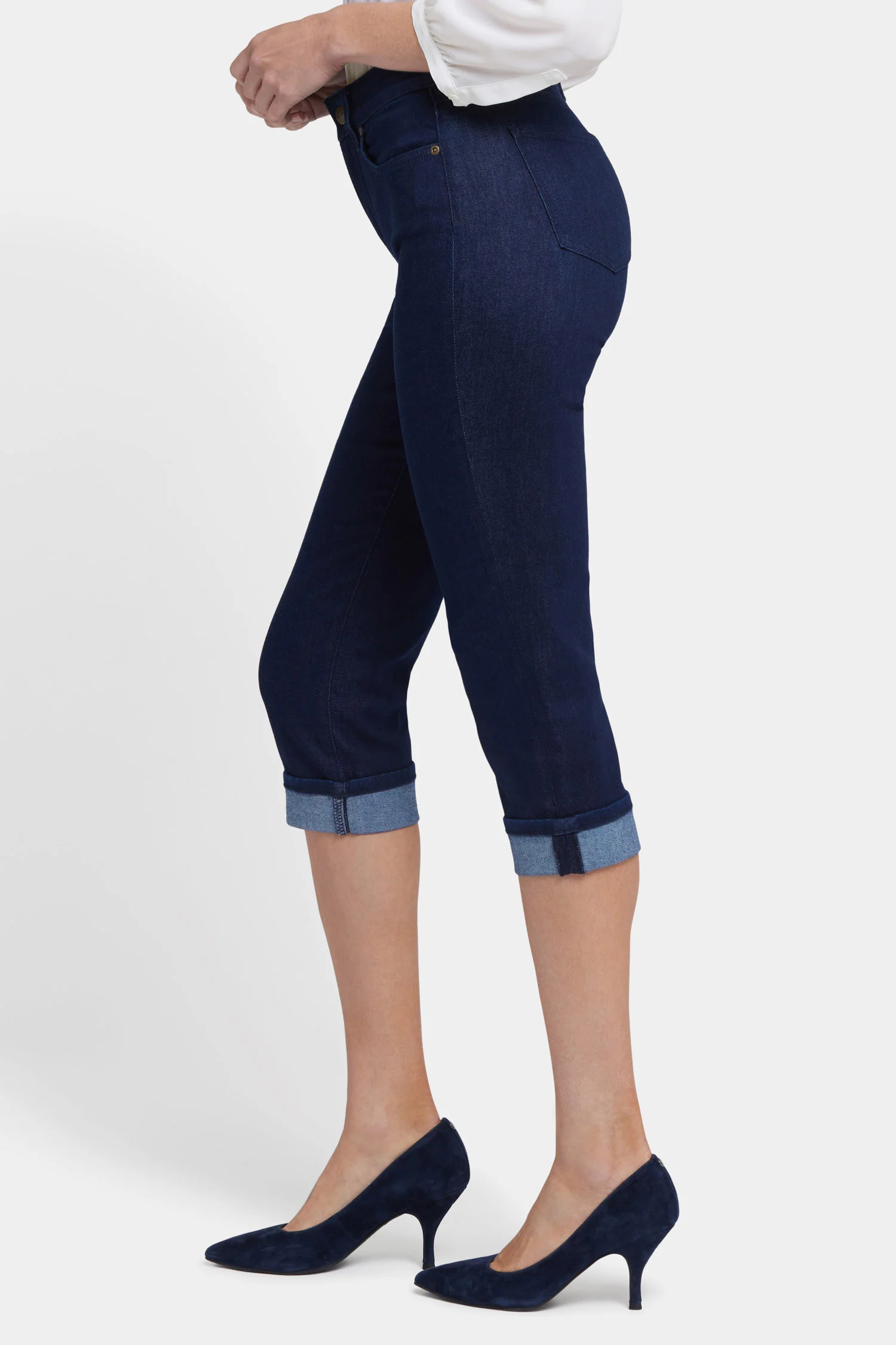 7439-marilyn-straight-crop-jeans-rinse-1.webp