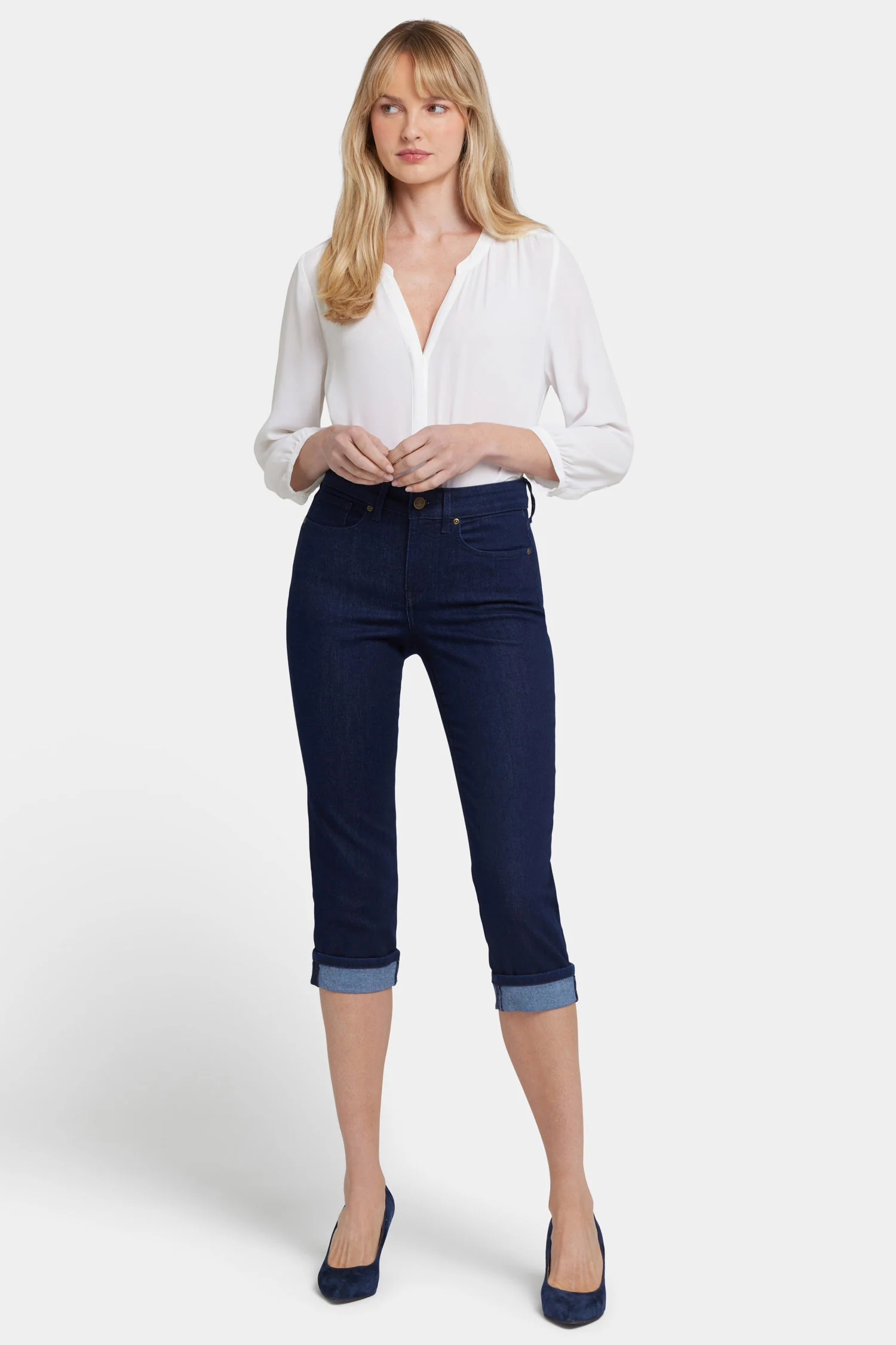 7439-marilyn-straight-crop-jeans-rinse-1.webp