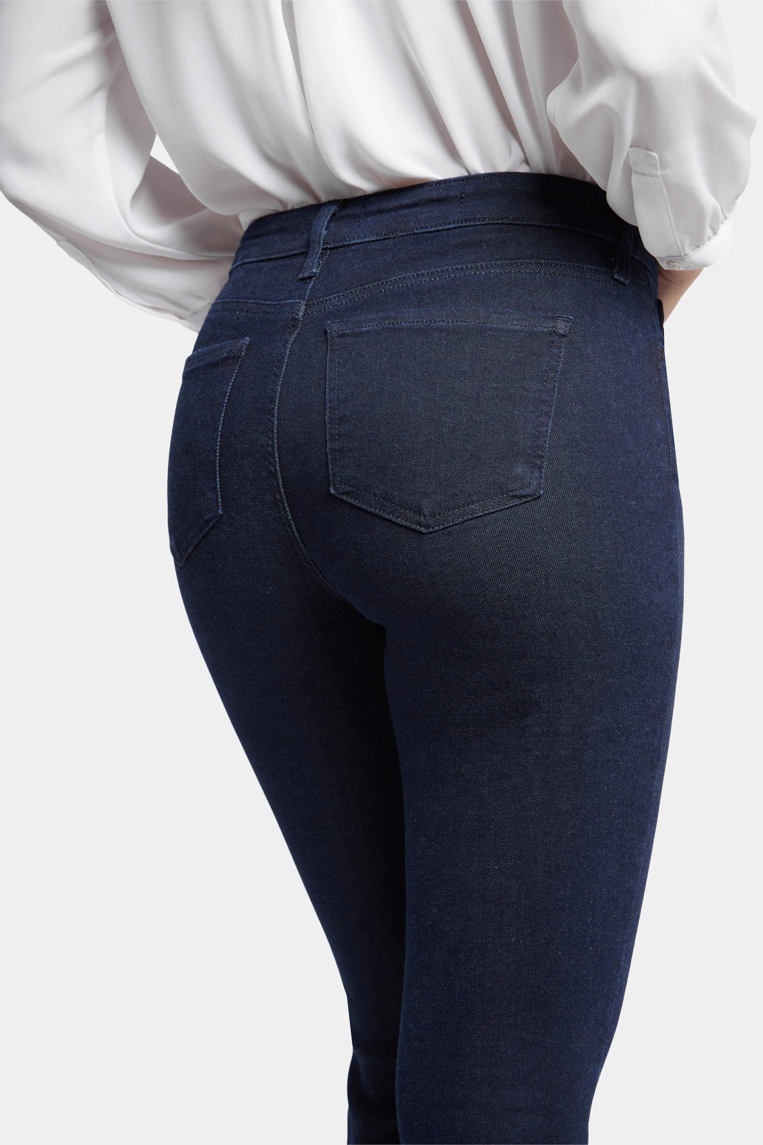 748-sheri-slim-jeans-rinse-1.webp