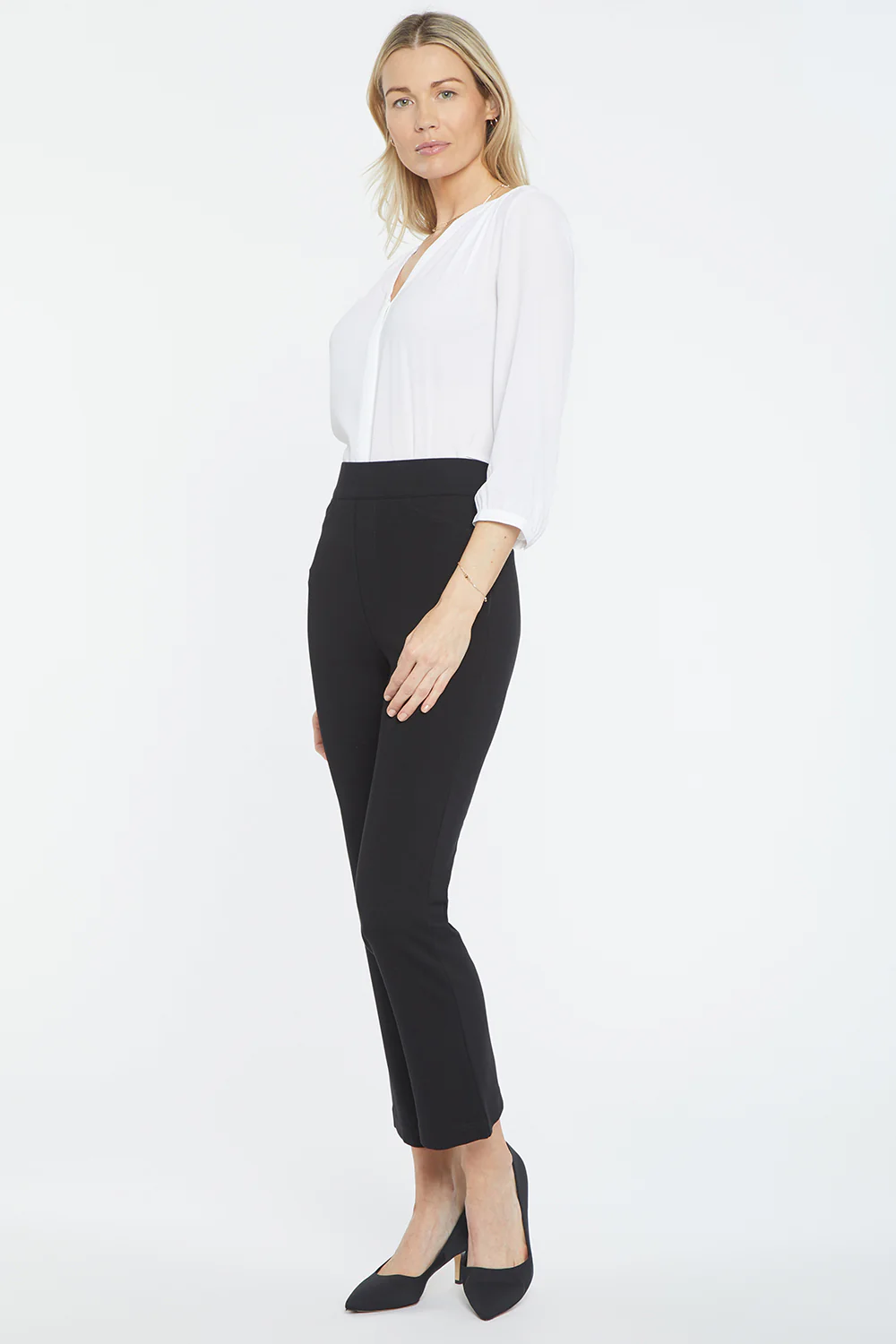 7498-pull-on-straight-crop-pants-black-1.webp