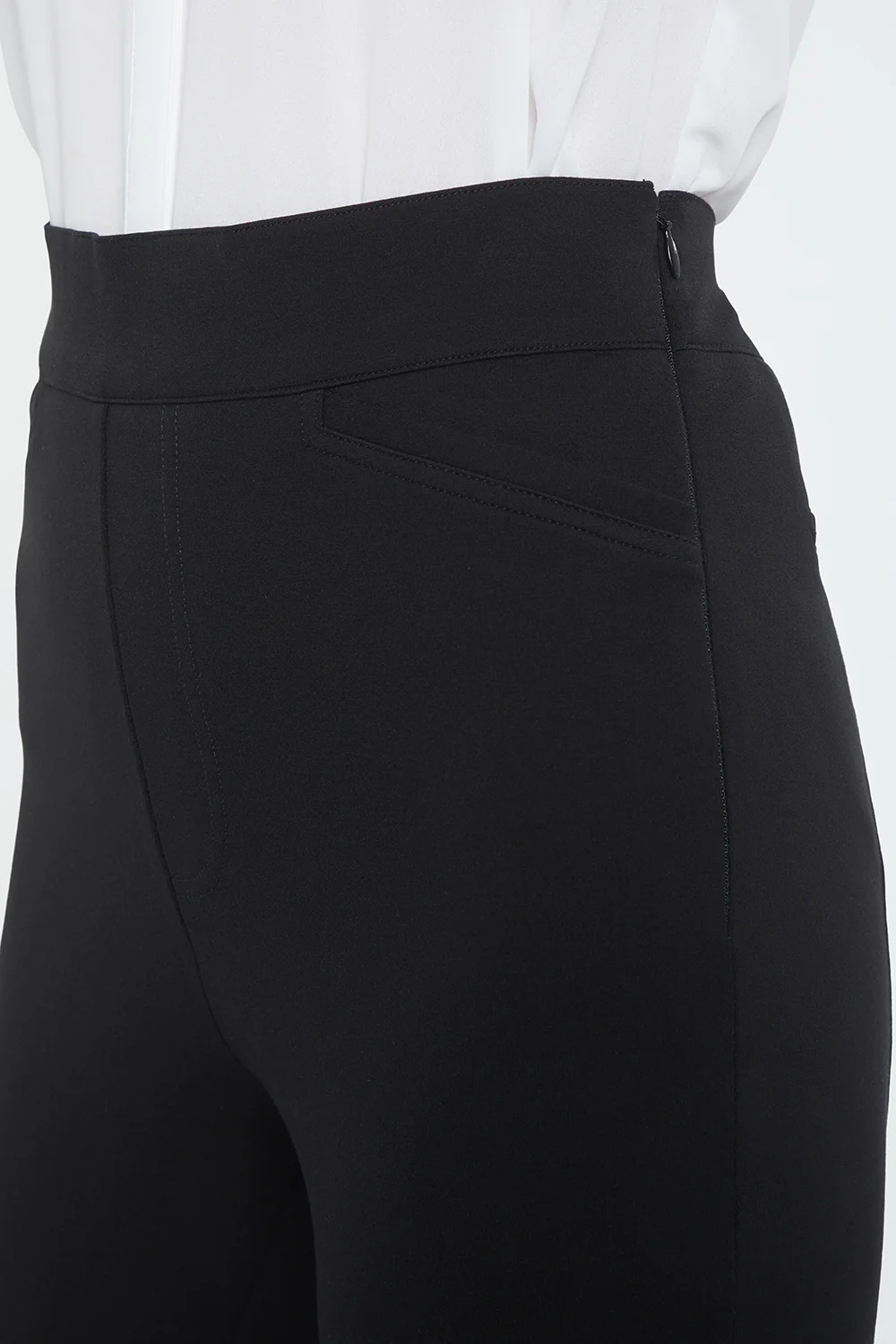 7498-pull-on-straight-crop-pants-black-1.webp