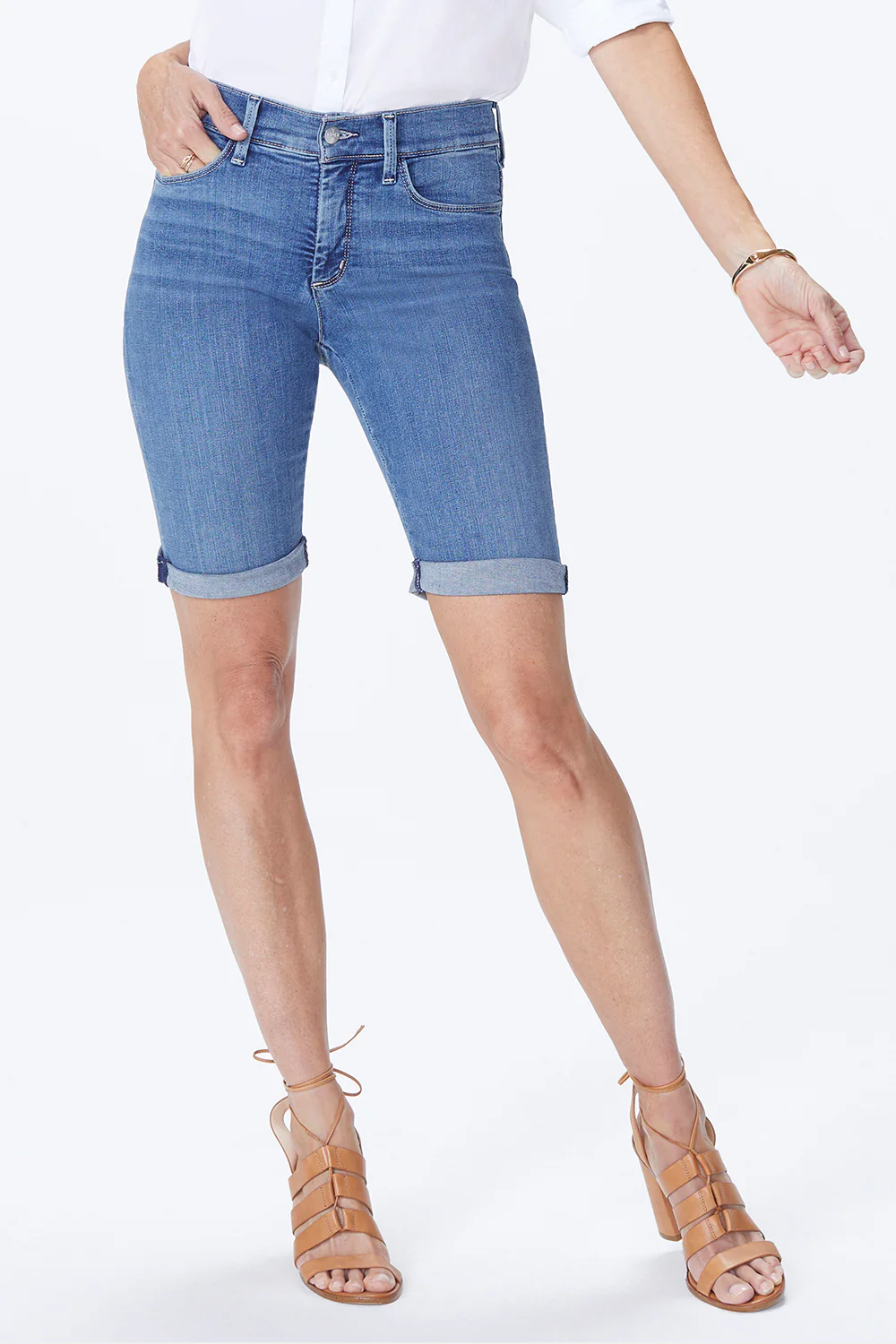 7595-briella-11-inch-denim-shorts-heyburn-wash-1.webp