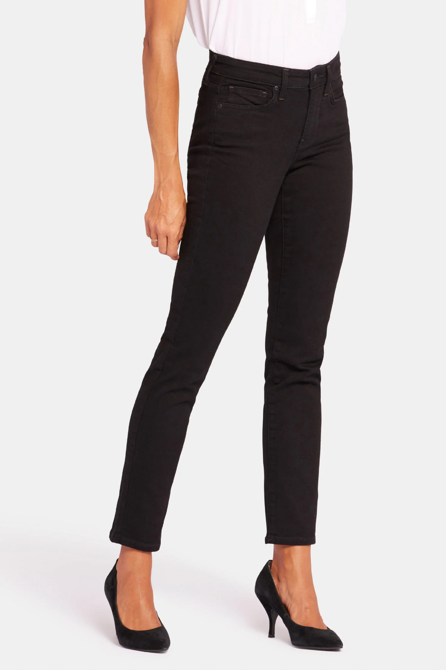 760-sheri-slim-jeans-in-petite-black-1.webp