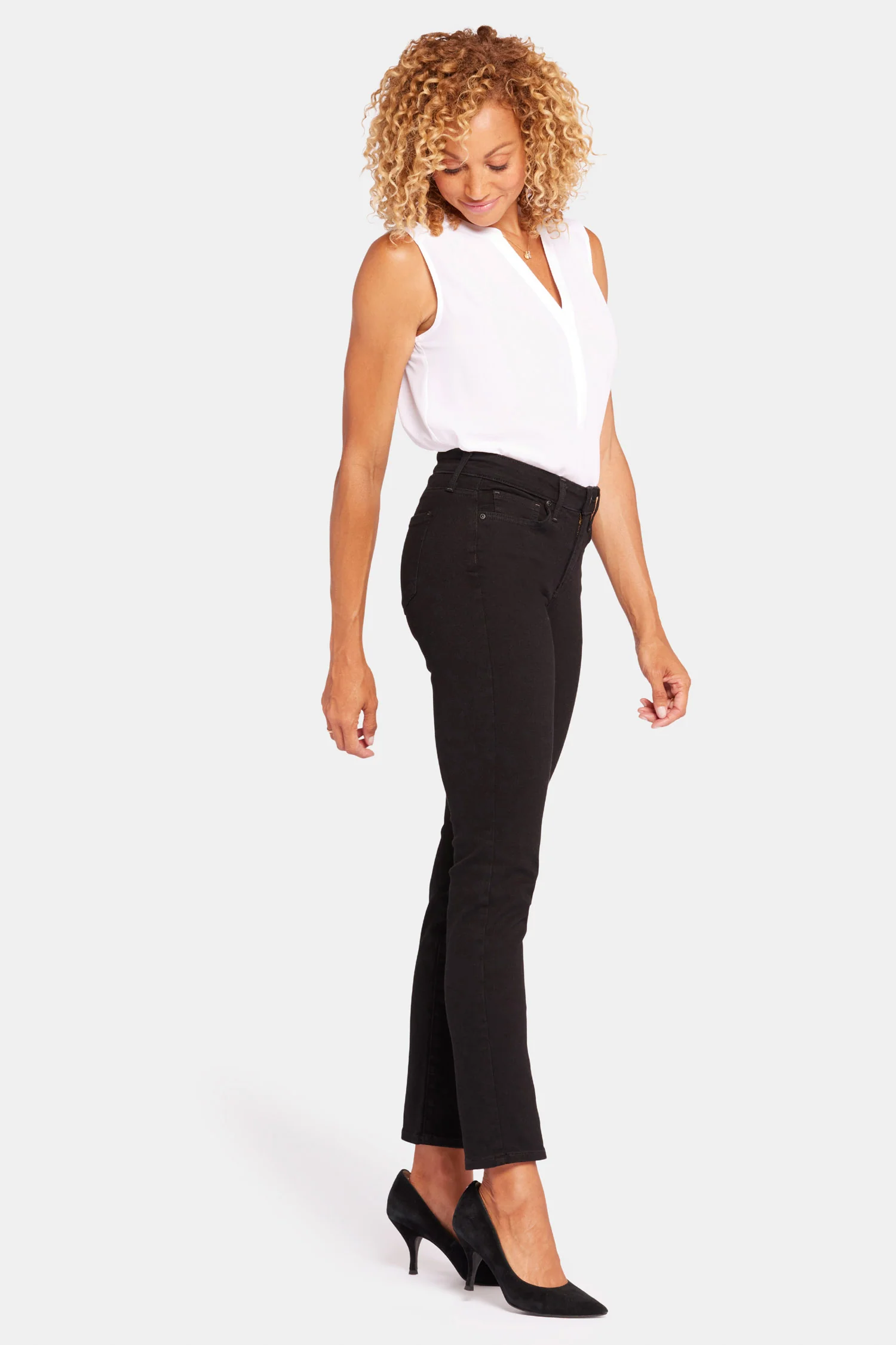 760-sheri-slim-jeans-in-petite-black-1.webp
