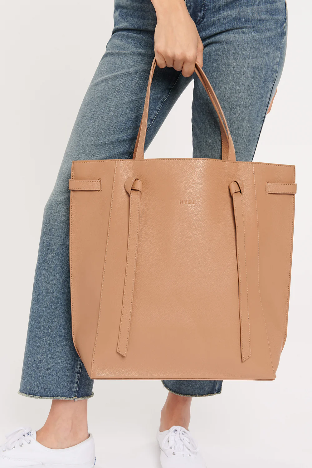 7607-large-leather-tote-bag-medium-brown-1.webp