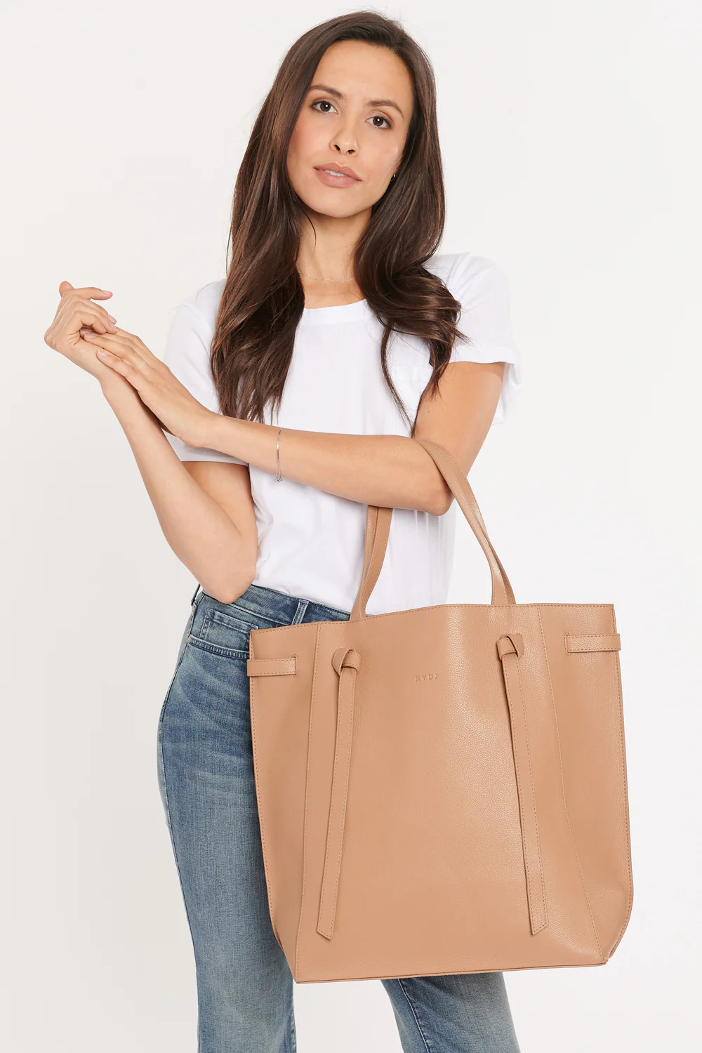 7607-large-leather-tote-bag-medium-brown-1.webp