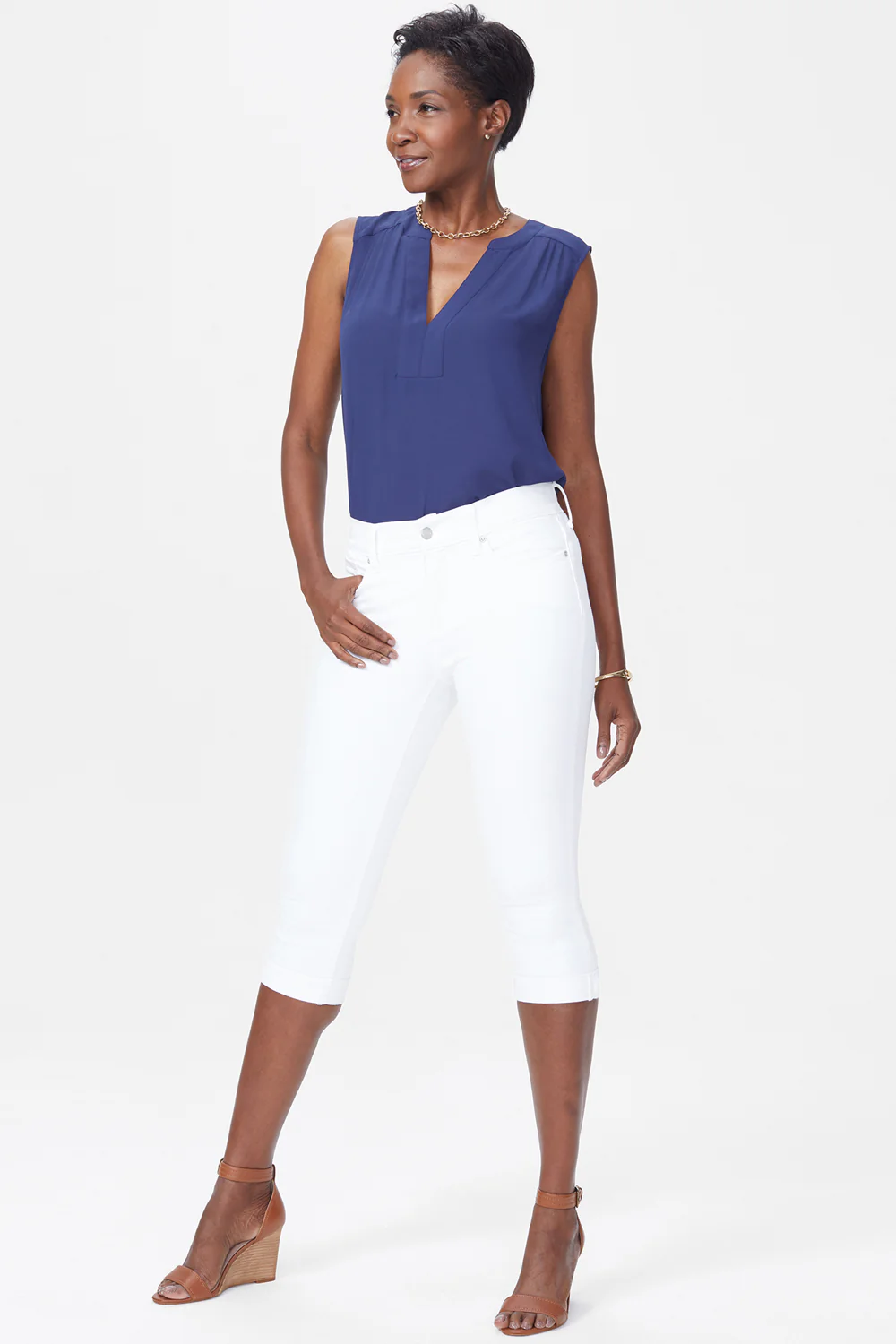 7627-marilyn-straight-crop-jeans-optic-white-1.webp