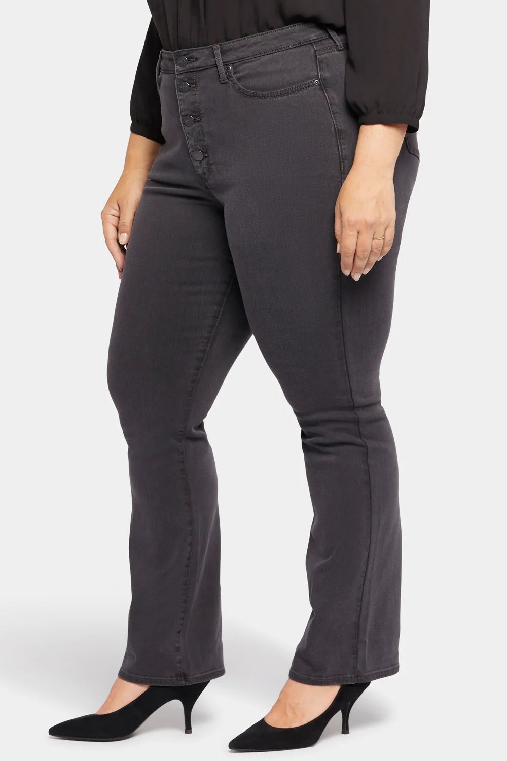 7932-barbara-bootcut-jeans-in-plus-size-sierra-1.webp
