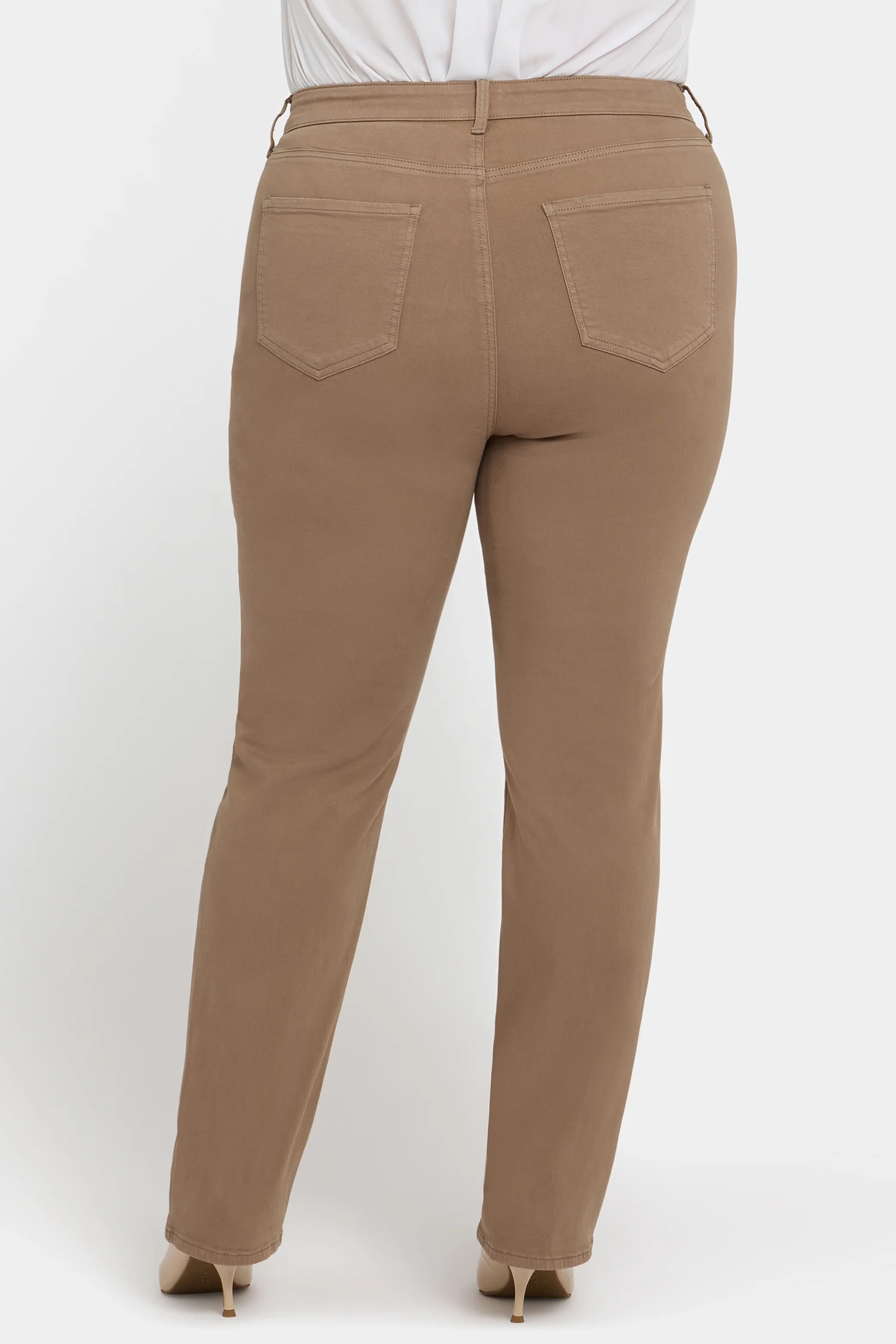 Marilyn Straight Jeans In Plus Size - Elmwood
