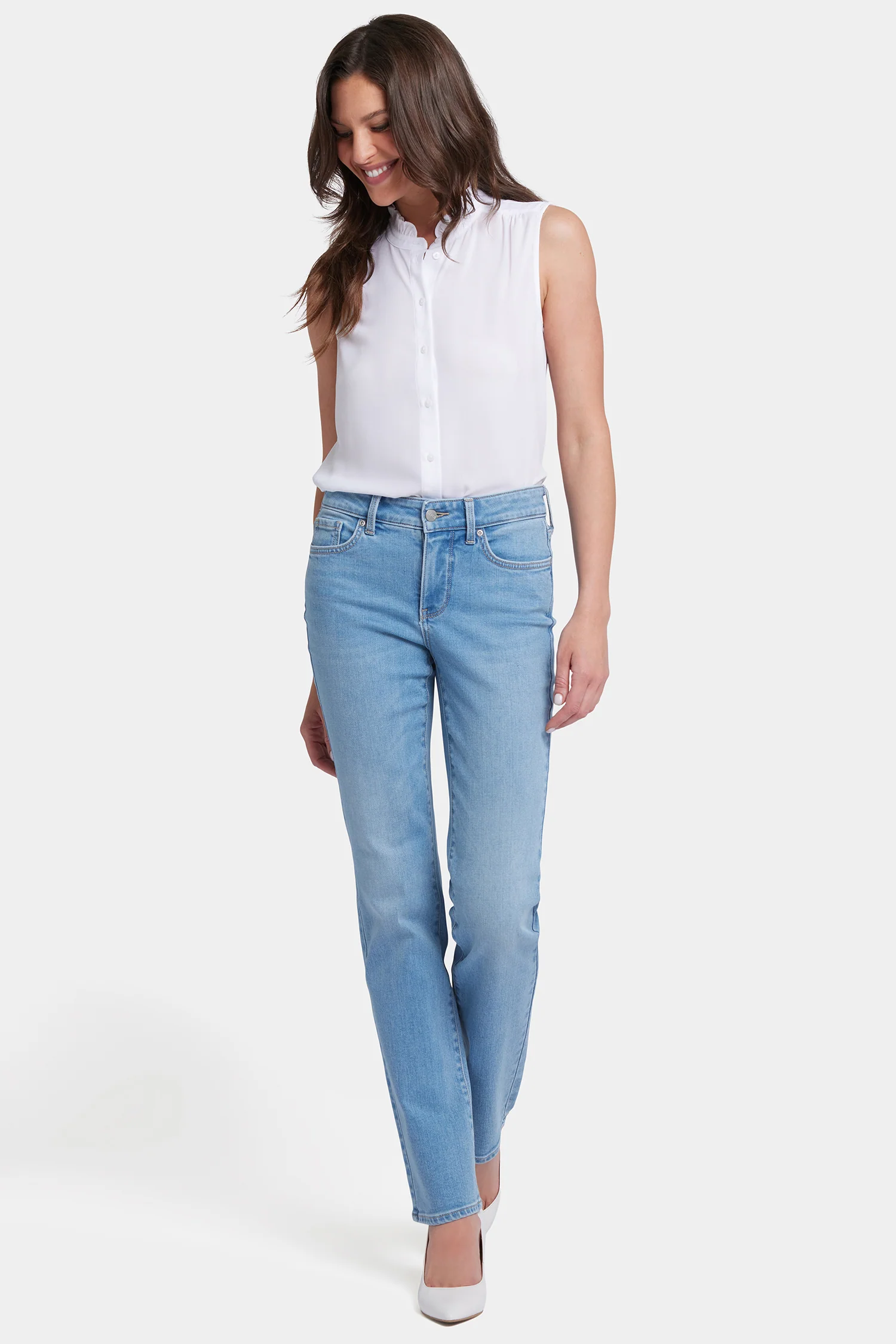 8004-marilyn-straight-jeans-in-petite-salamanca-sun-1.webp