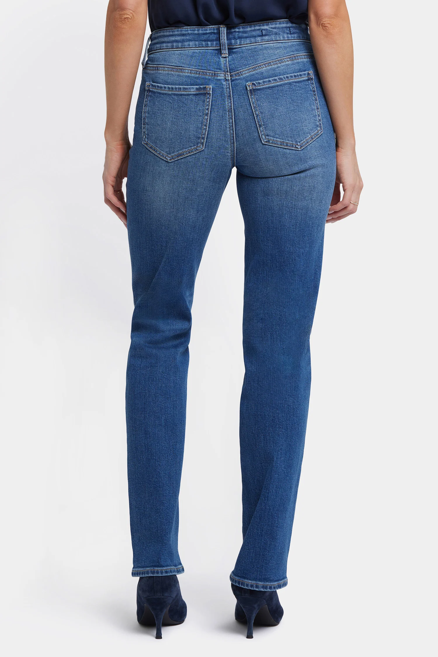 8016-marilyn-straight-jeans-in-petite-picasso-lake-1.webp