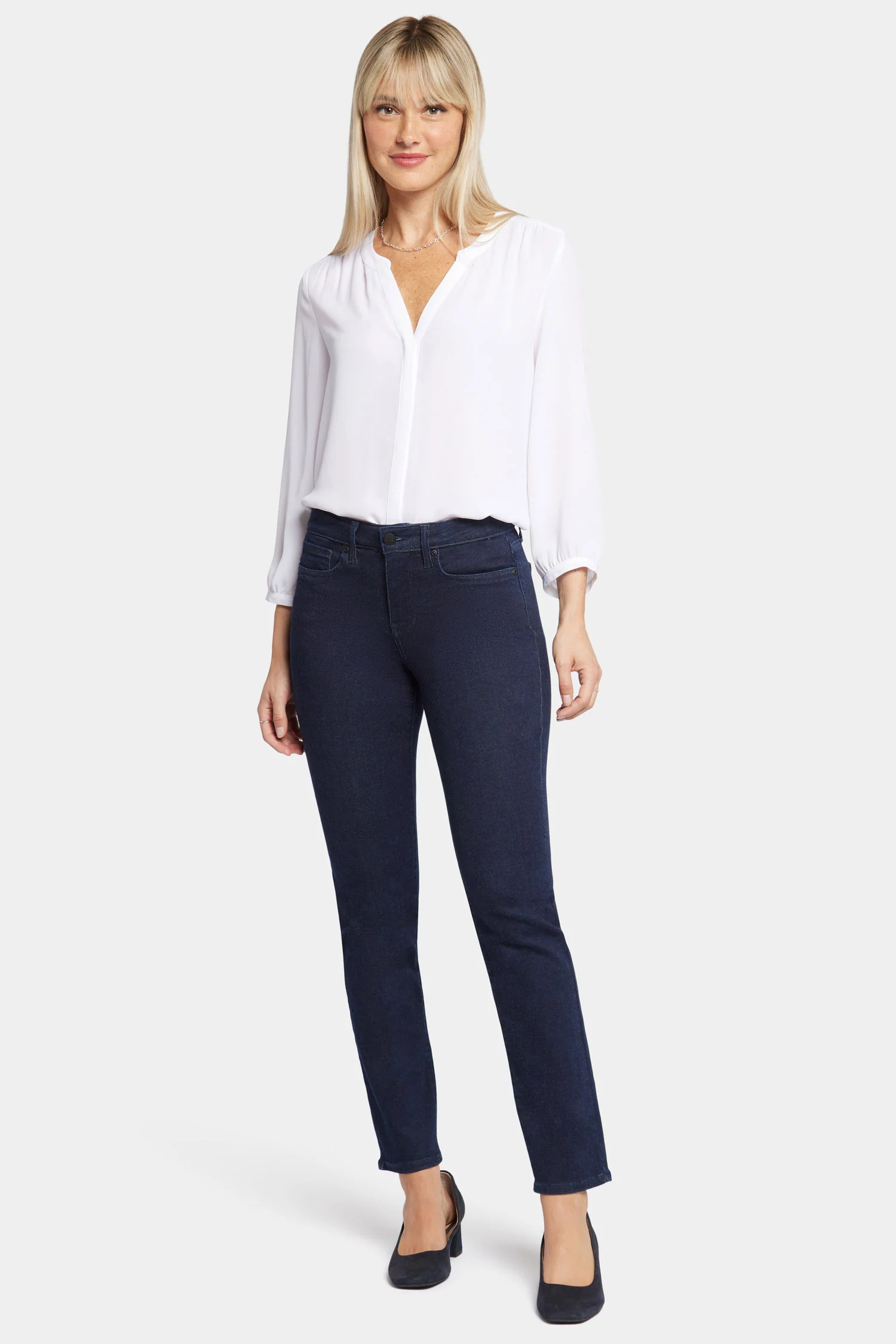 805-sheri-slim-jeans-in-petite-rinse-1.webp