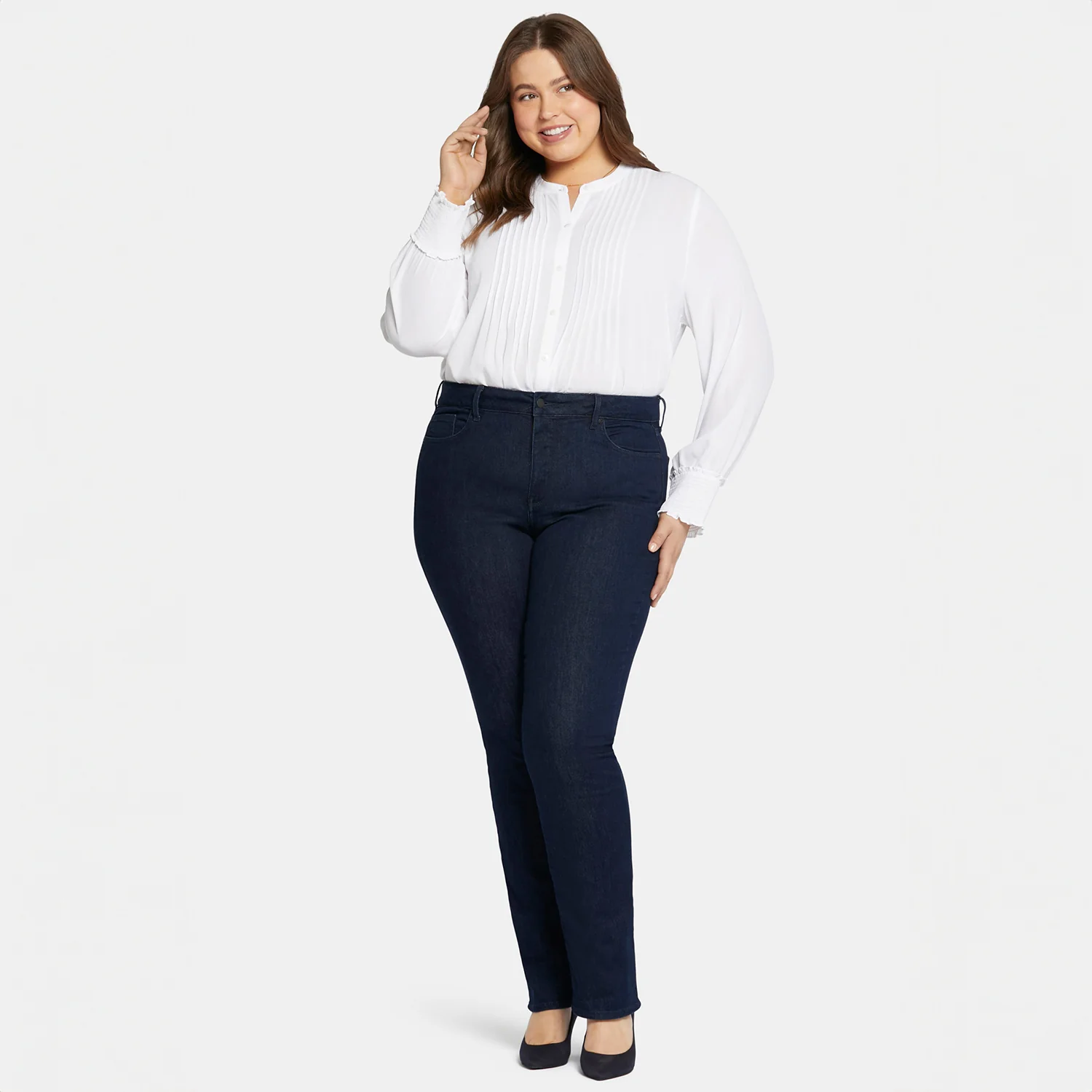 817-marilyn-straight-jeans-in-plus-size-rinse-1.webp