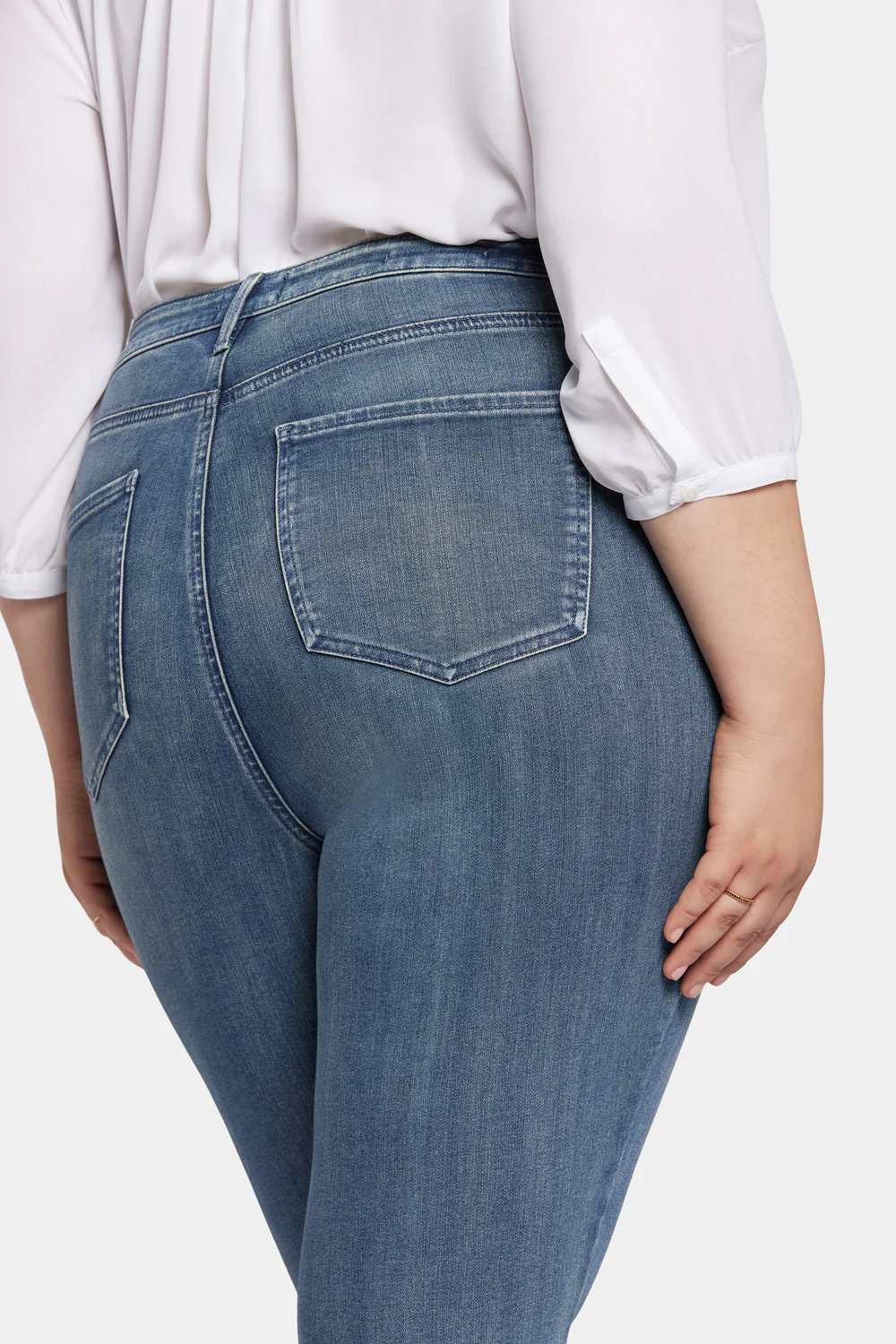 8184-slim-bootcut-ankle-jeans-in-plus-size-prelude-1.webp