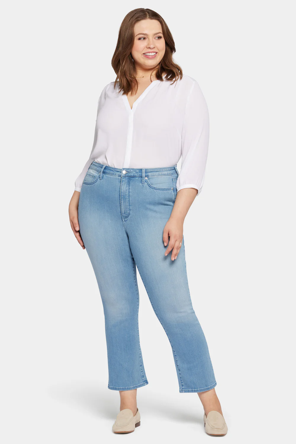 8211-slim-bootcut-ankle-jeans-in-plus-size-lustre-1.webp