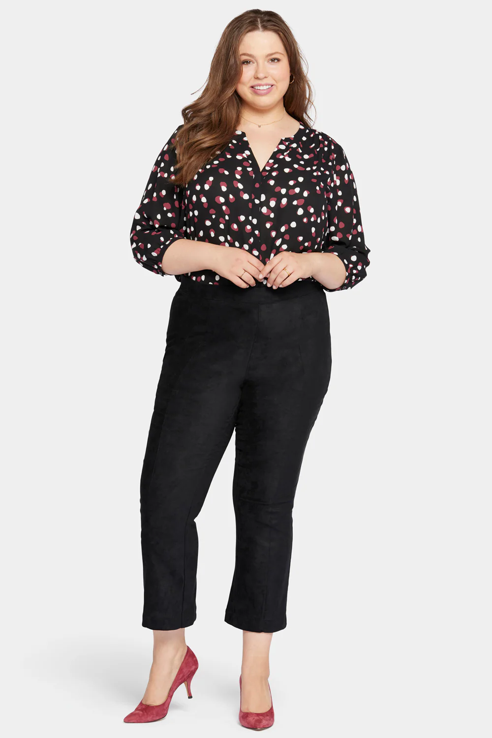 8232-slim-bootcut-pull-on-pants-in-plus-size-black-1.webp