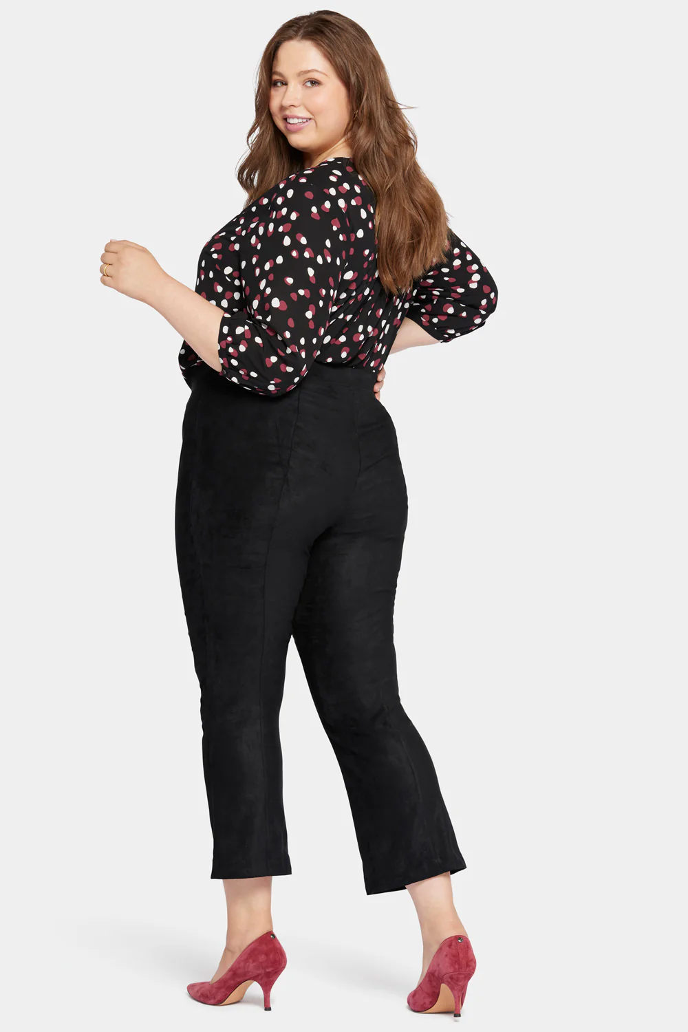 8232-slim-bootcut-pull-on-pants-in-plus-size-black-1.webp