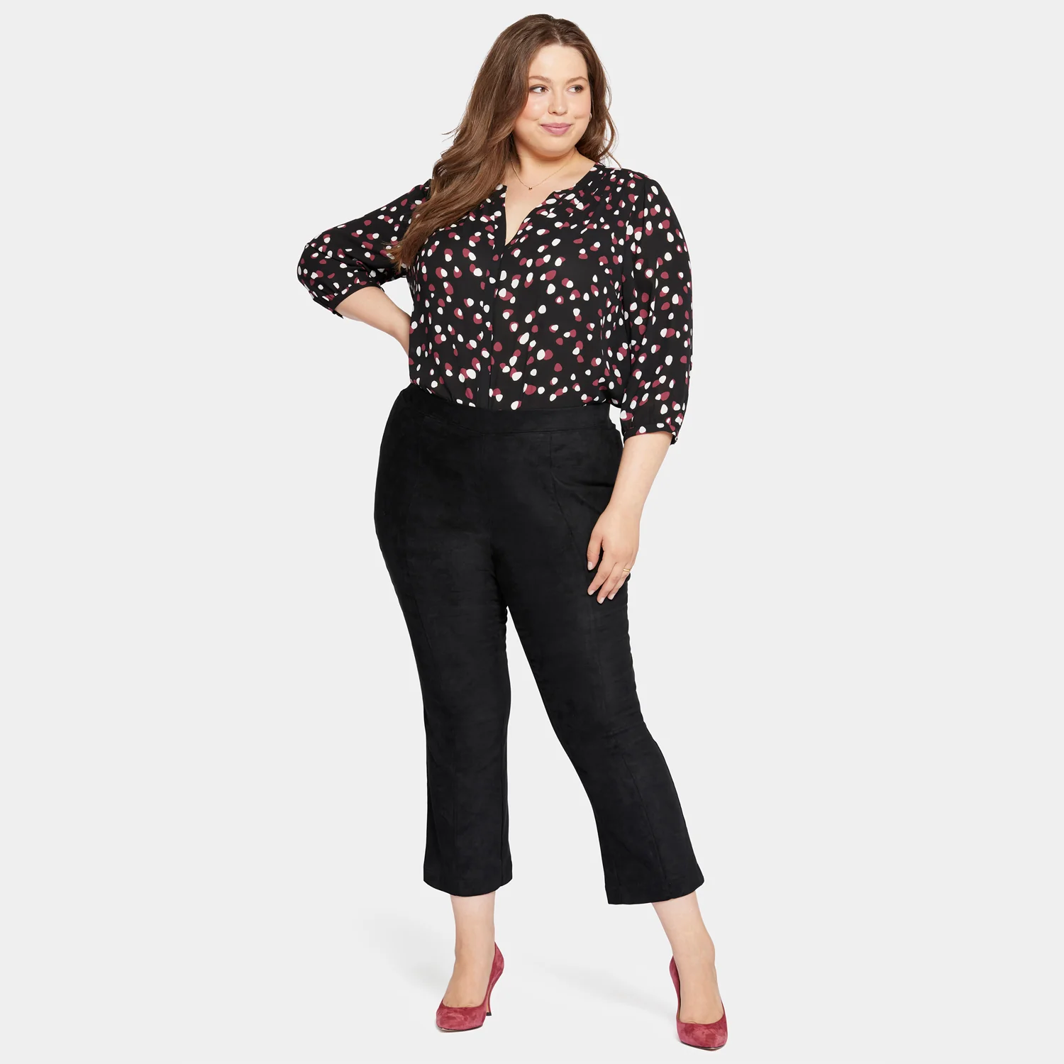8232-slim-bootcut-pull-on-pants-in-plus-size-black-1.webp