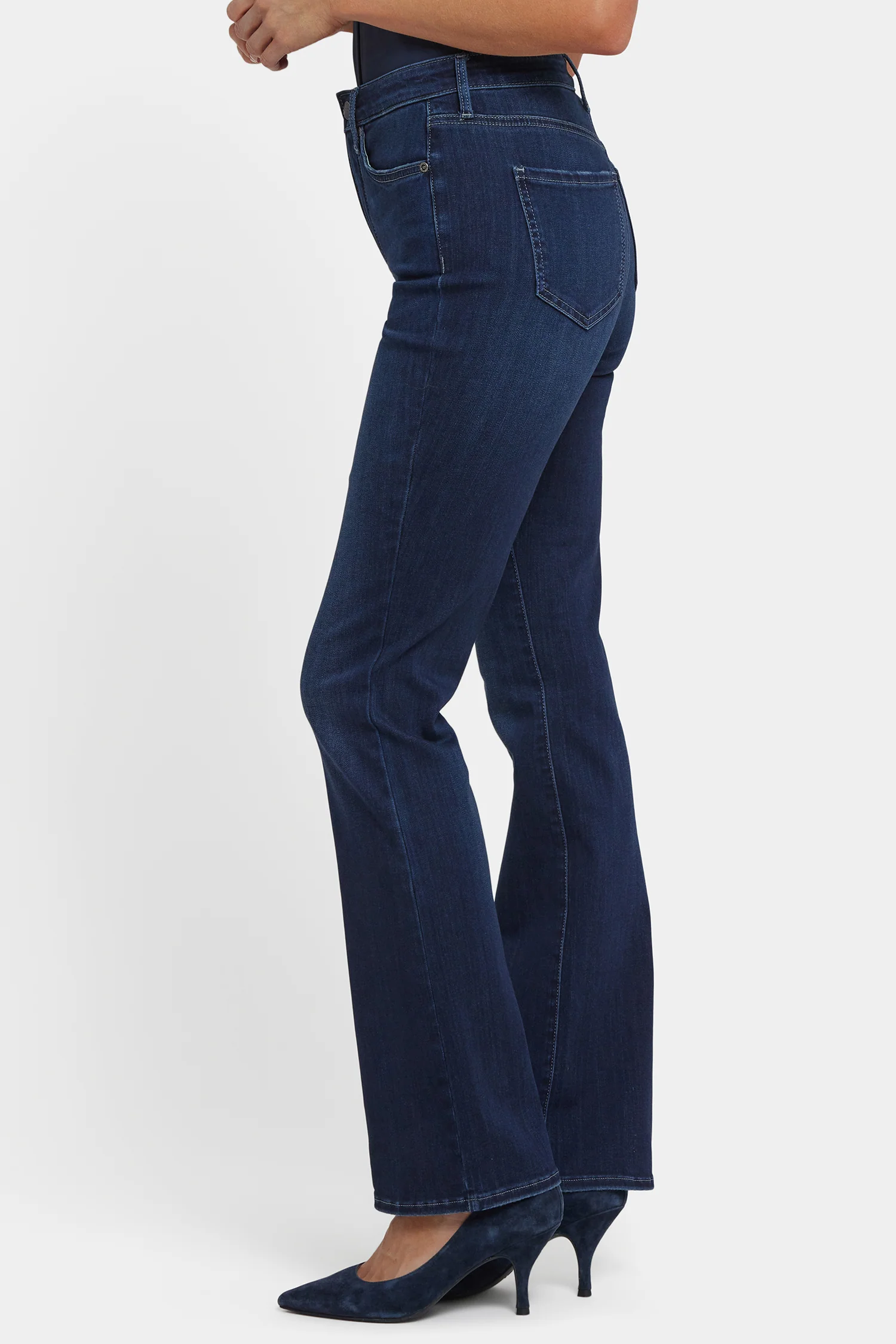 8241-billie-mini-bootcut-jeans-in-petite-ink-skyline-1.webp