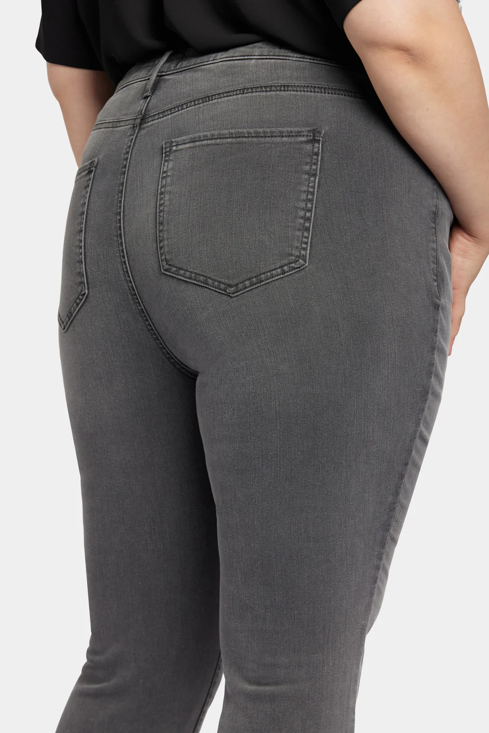 8265-slim-bootcut-ankle-jeans-in-plus-size-destiny-1.webp
