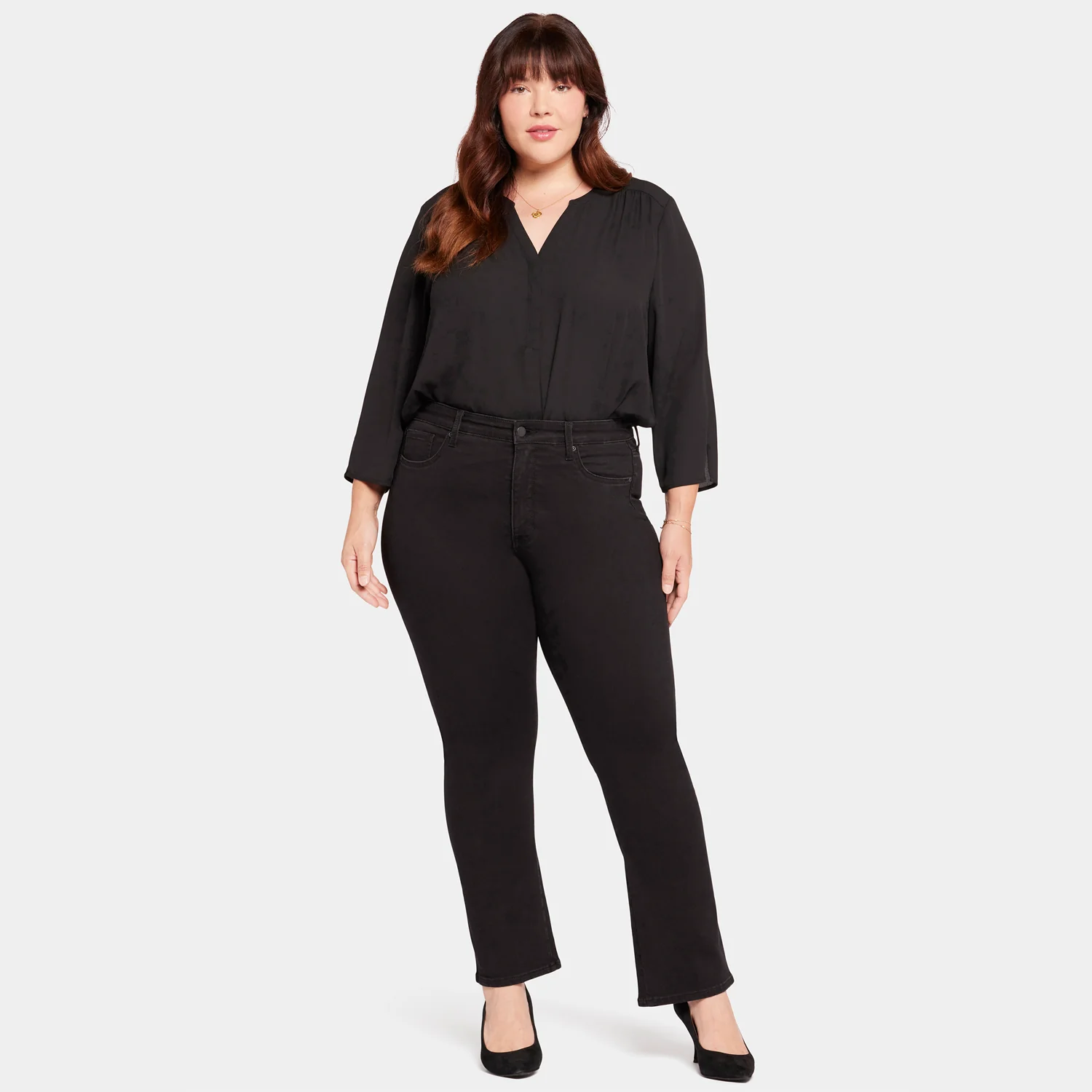 8304-le-silhouette-slim-bootcut-jeans-in-petite-plus-size-stellar-1.webp