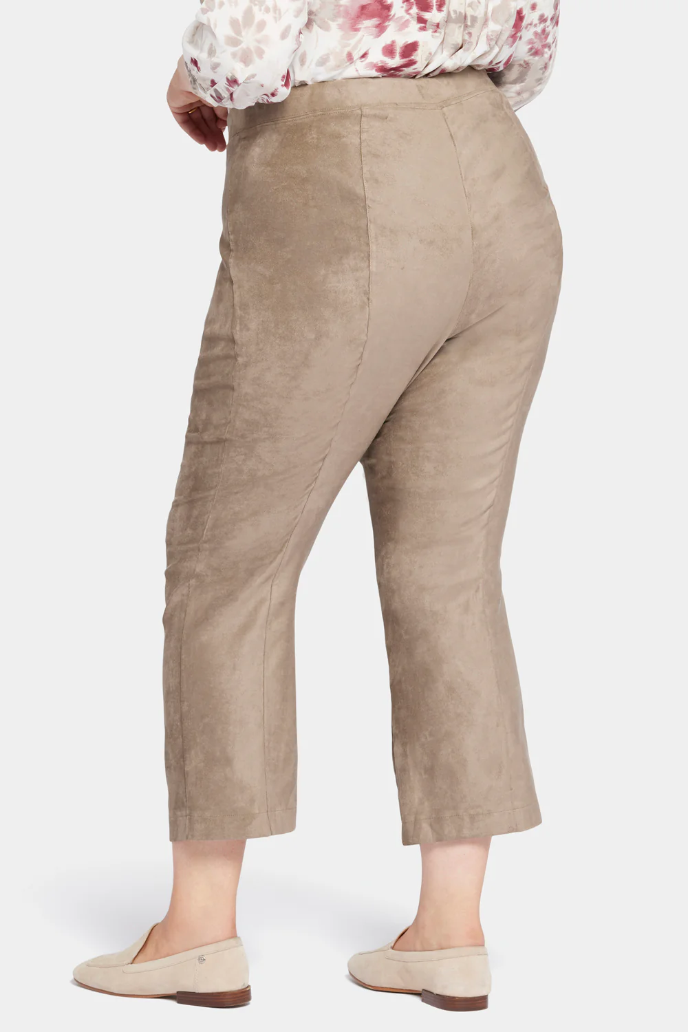 8322-slim-bootcut-pull-on-pants-in-plus-size-saddlewood-1.webp