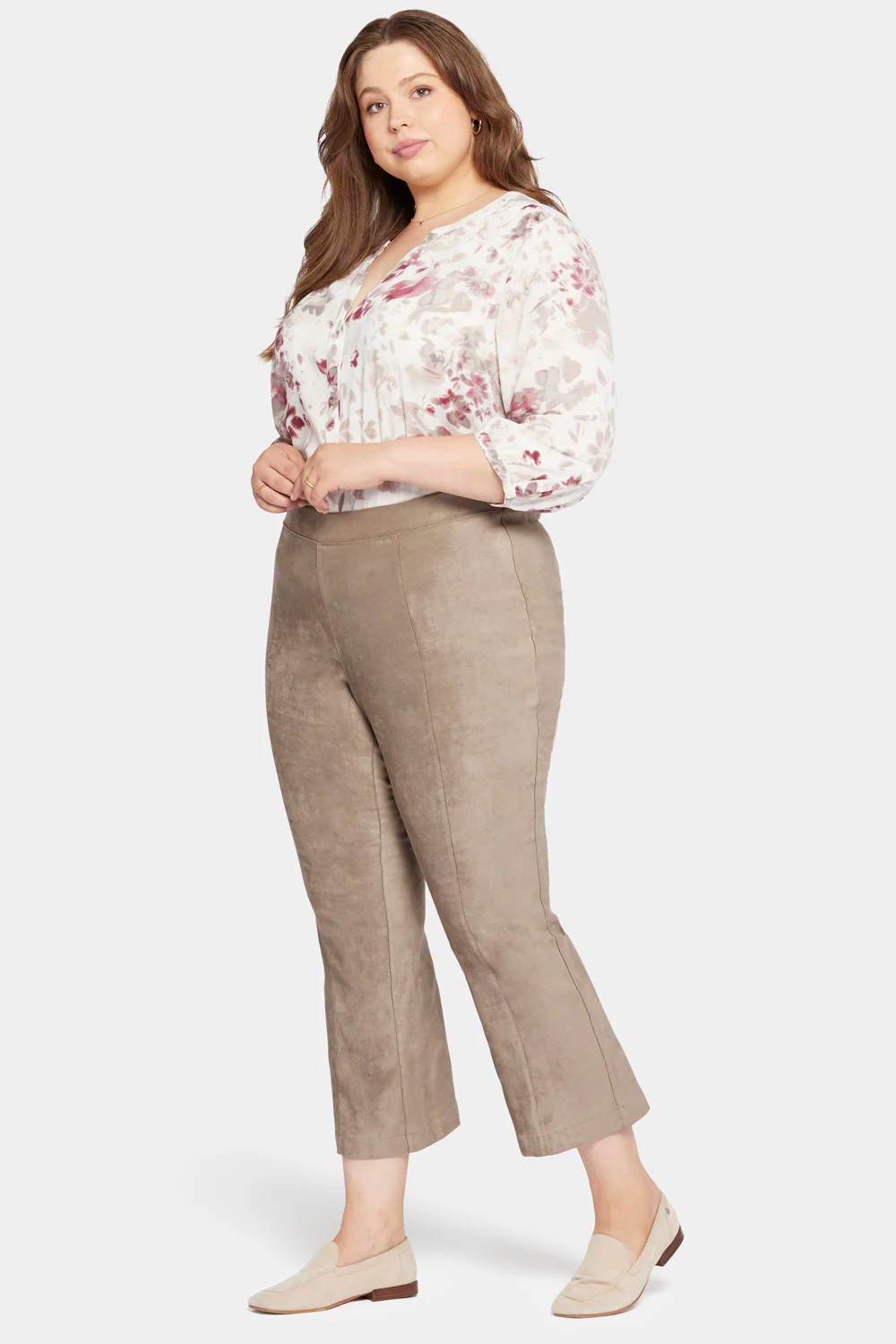8322-slim-bootcut-pull-on-pants-in-plus-size-saddlewood-1.webp