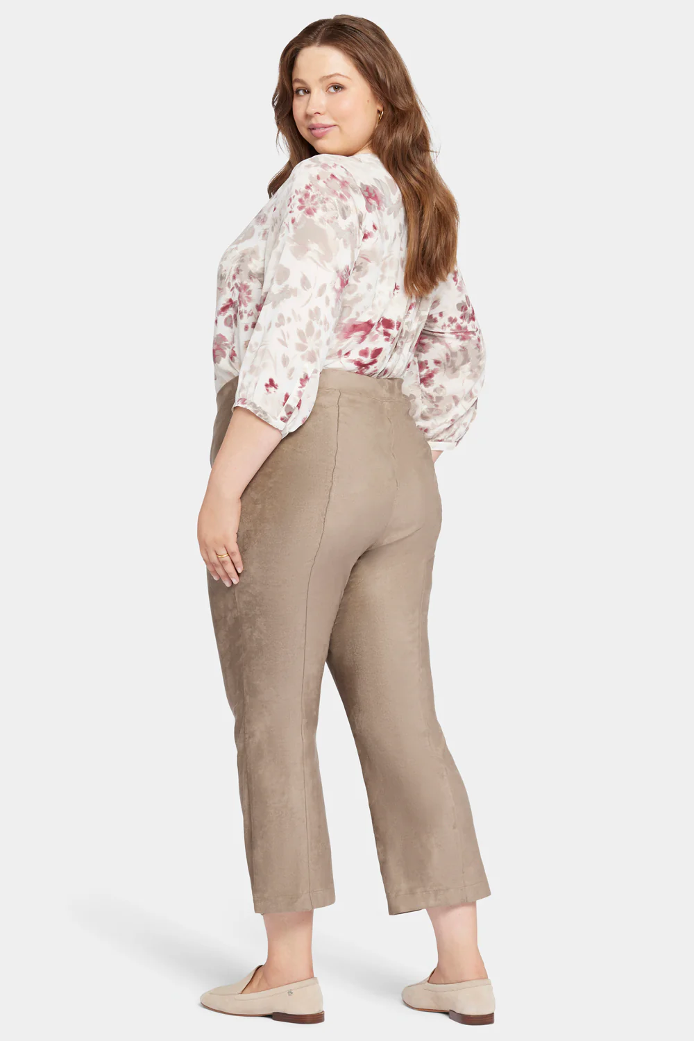 8322-slim-bootcut-pull-on-pants-in-plus-size-saddlewood-1.webp