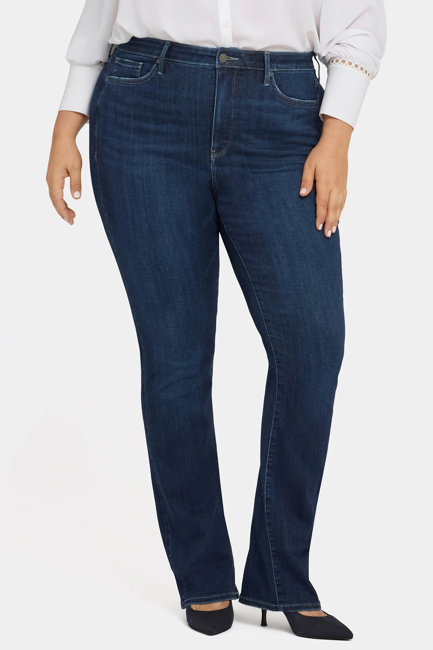8349-billie-mini-bootcut-jeans-in-plus-size-ink-skyline-1.webp