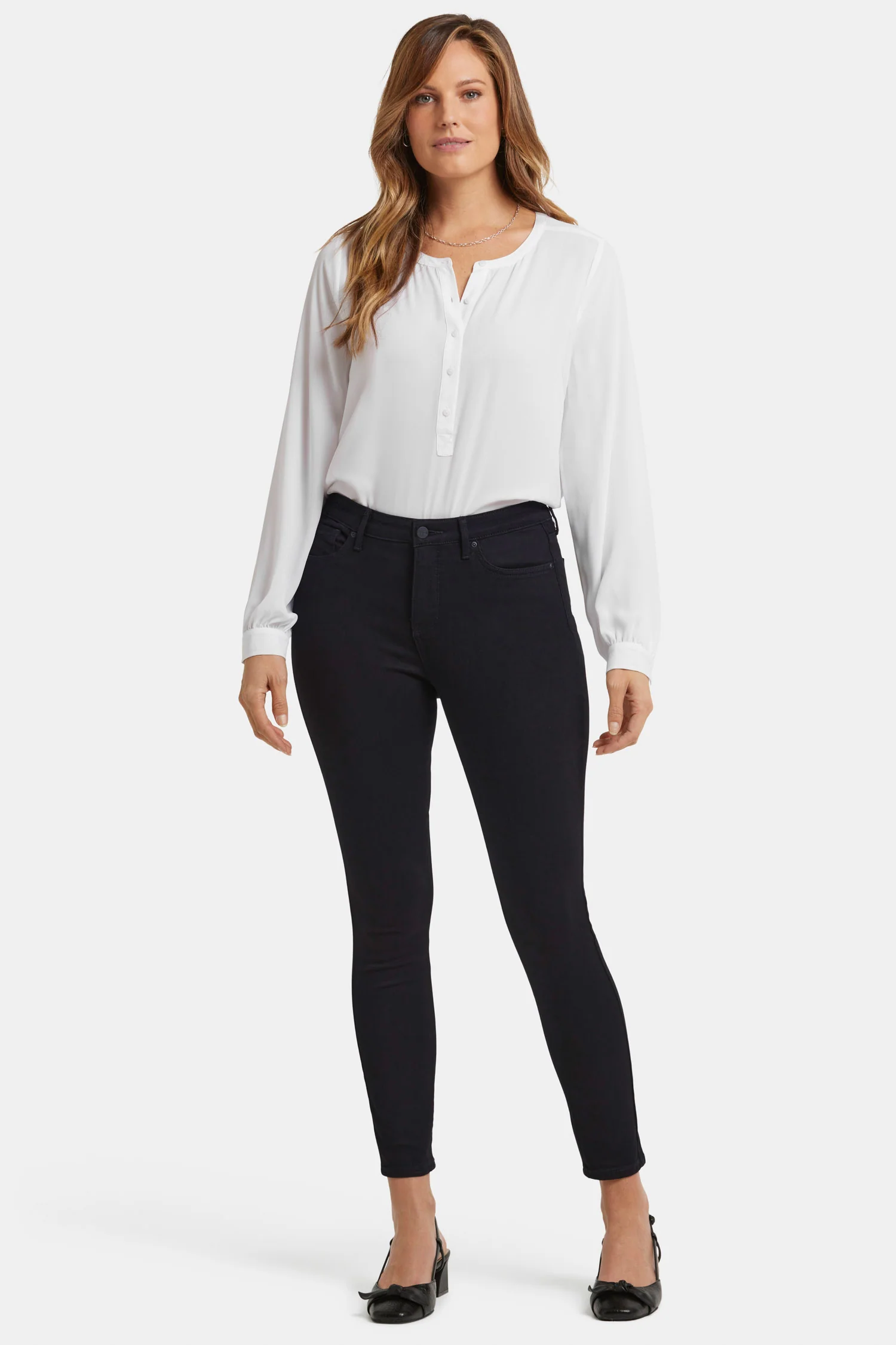 835-ami-skinny-jeans-black-1.webp